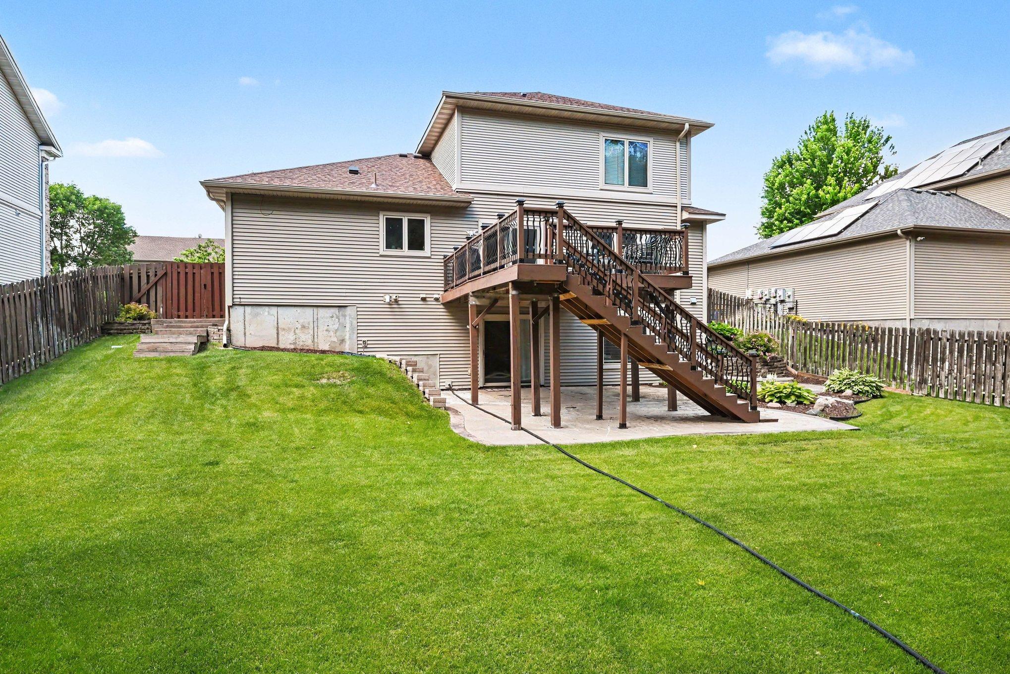 main property photo 34
