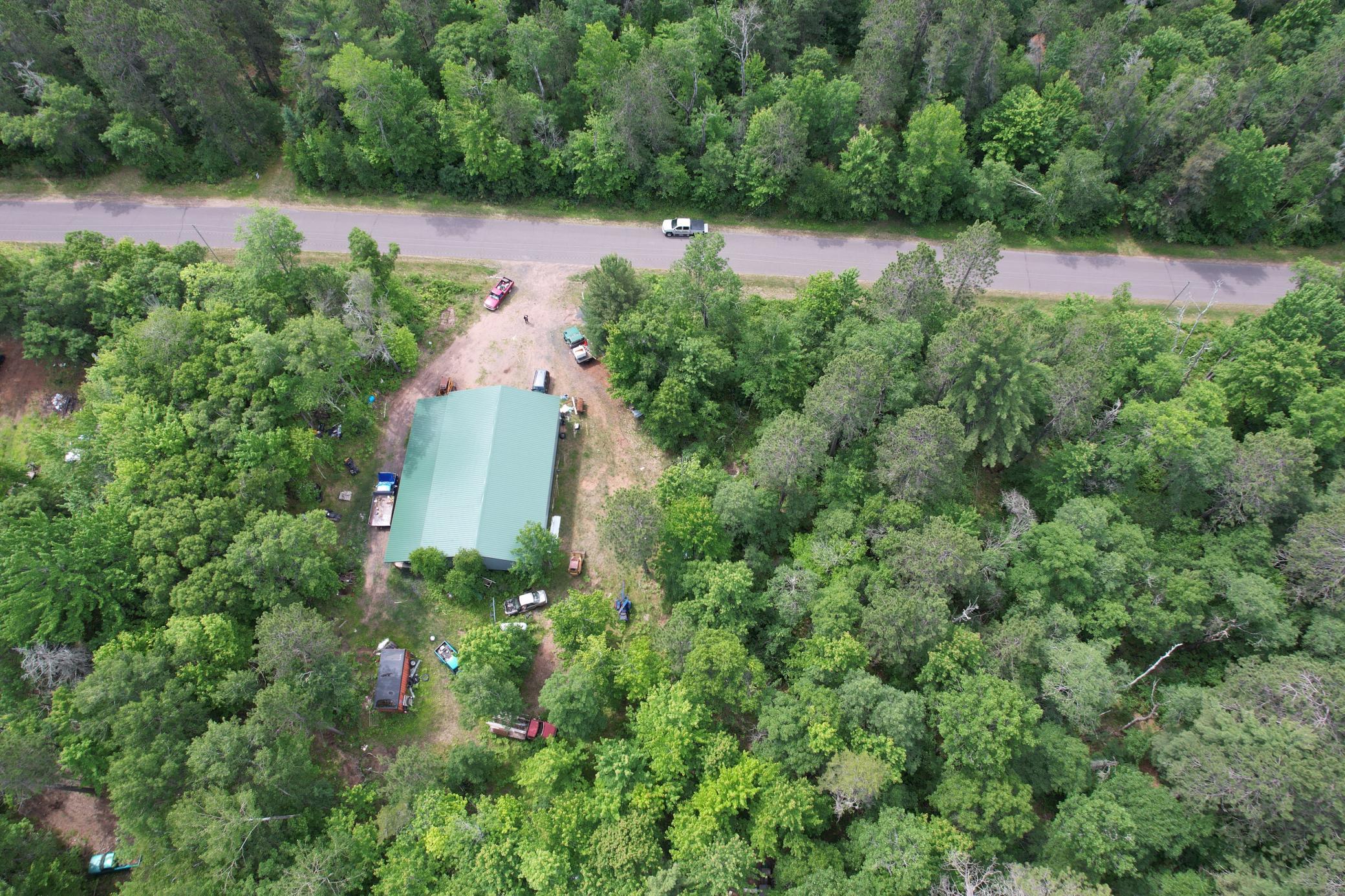 main property photo 32