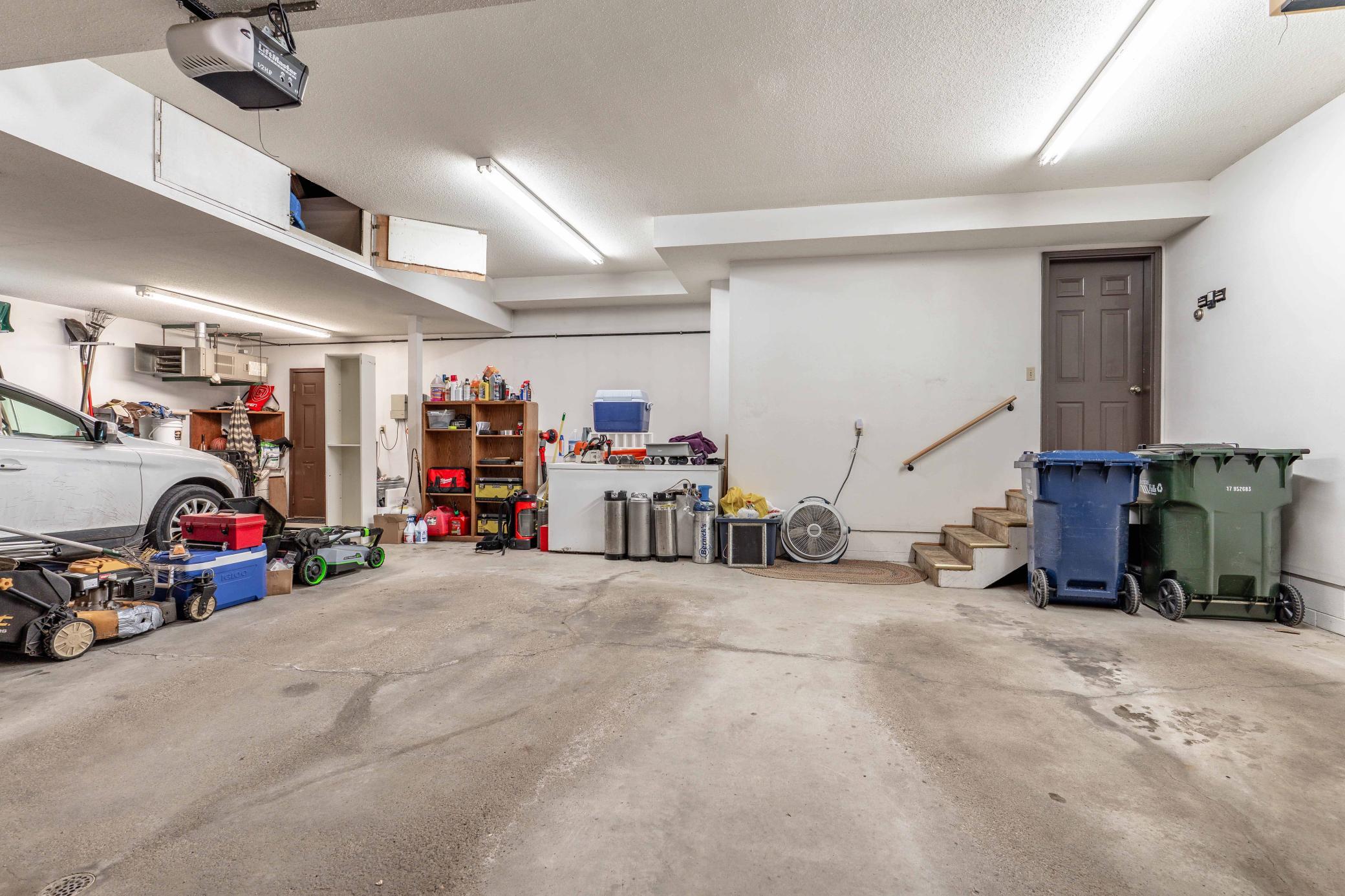 main property photo 66