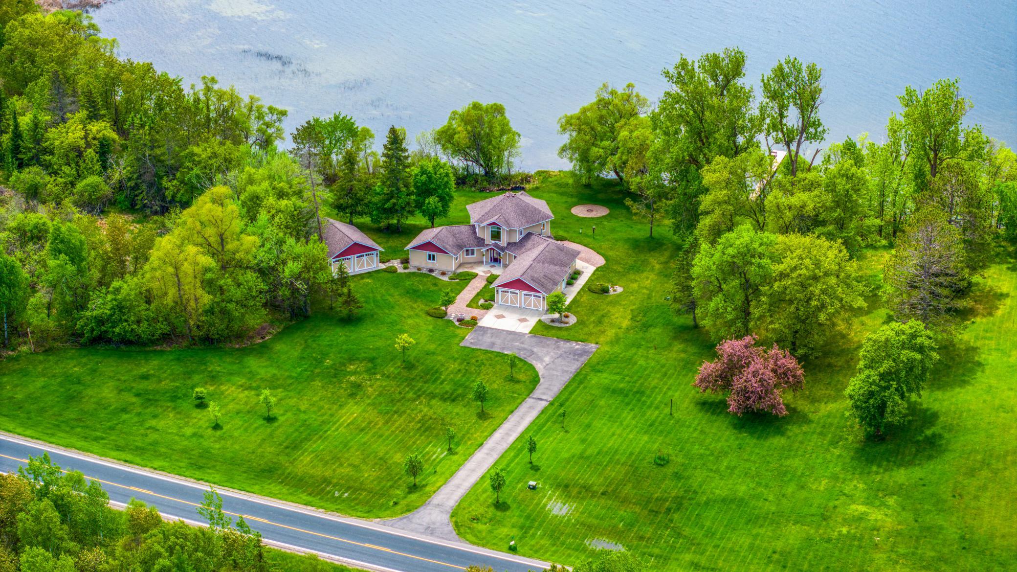 main property photo 81