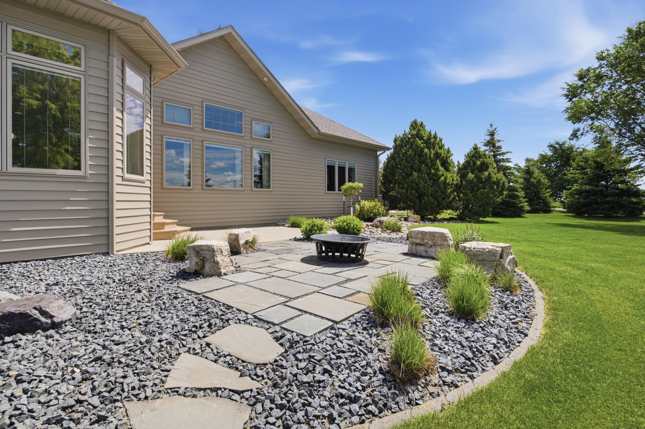 main property photo 59