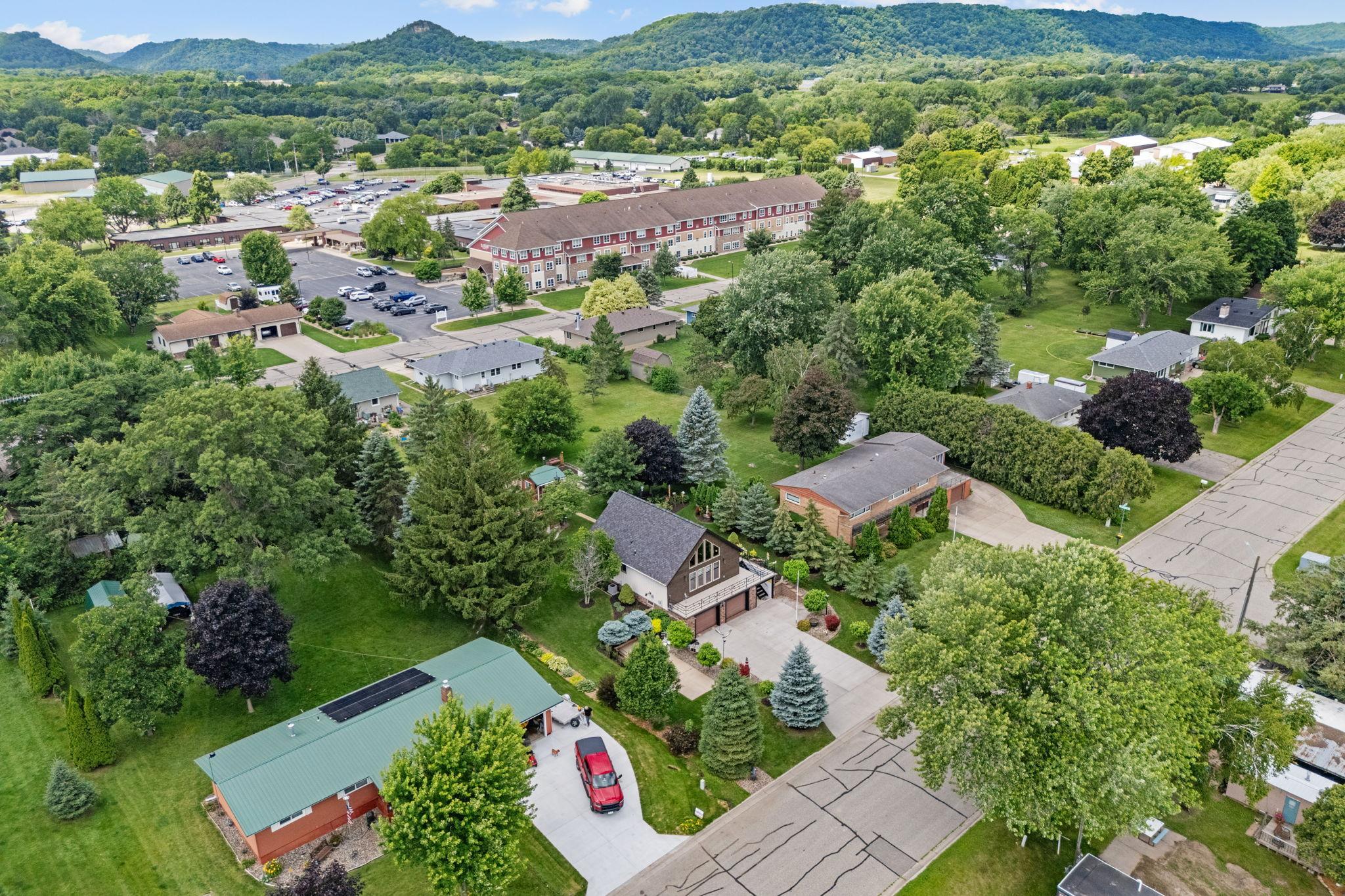 main property photo 46
