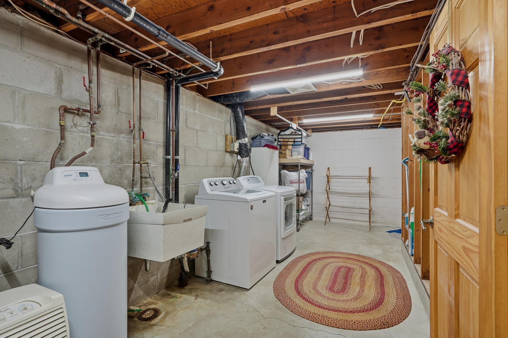 main property photo 64