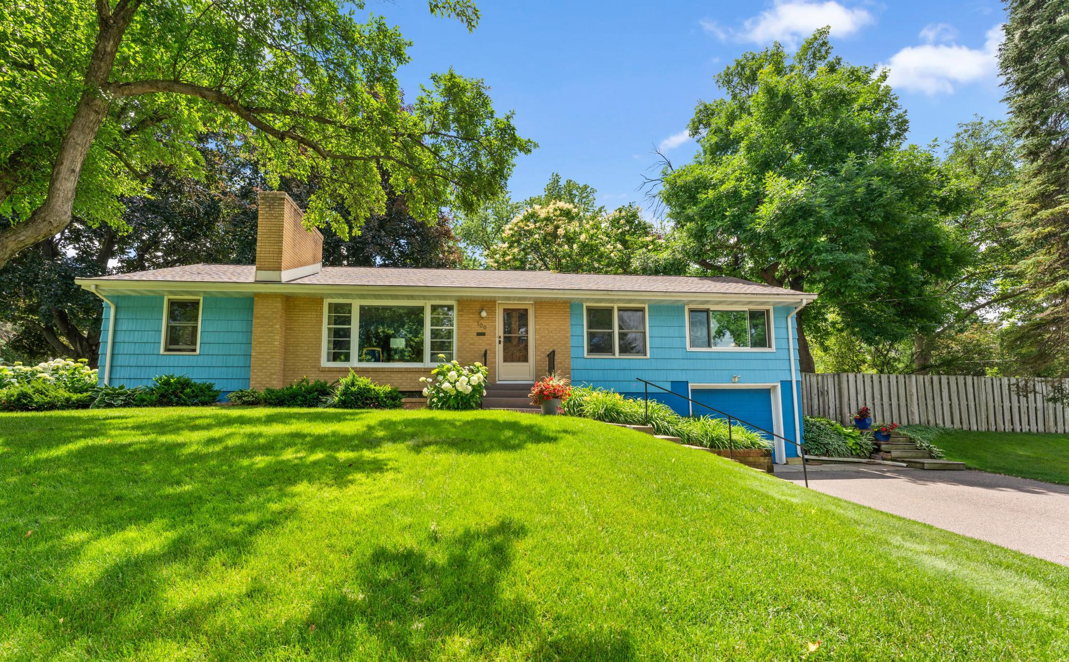 main property photo 1