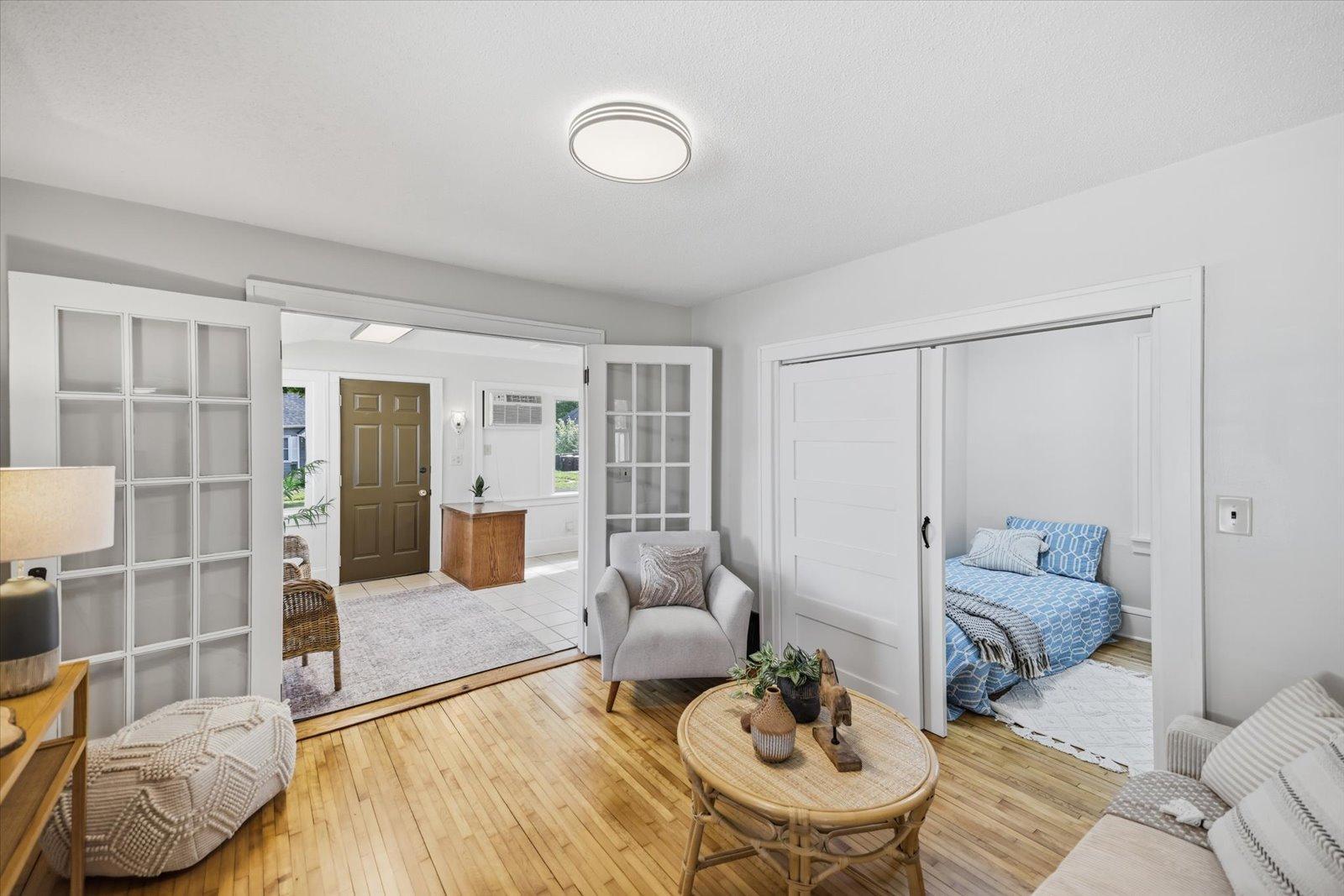 main property photo 0