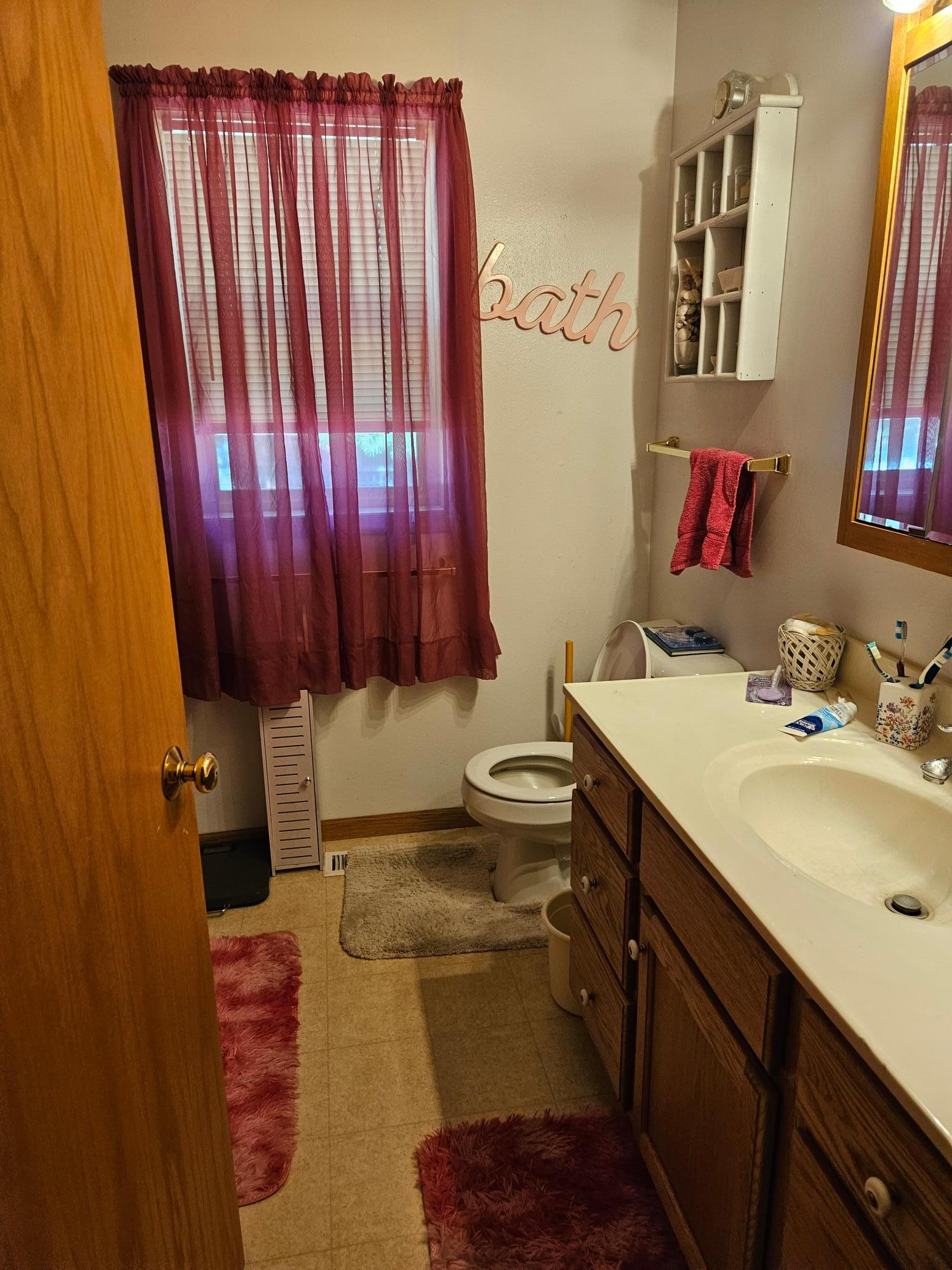 main property photo 12