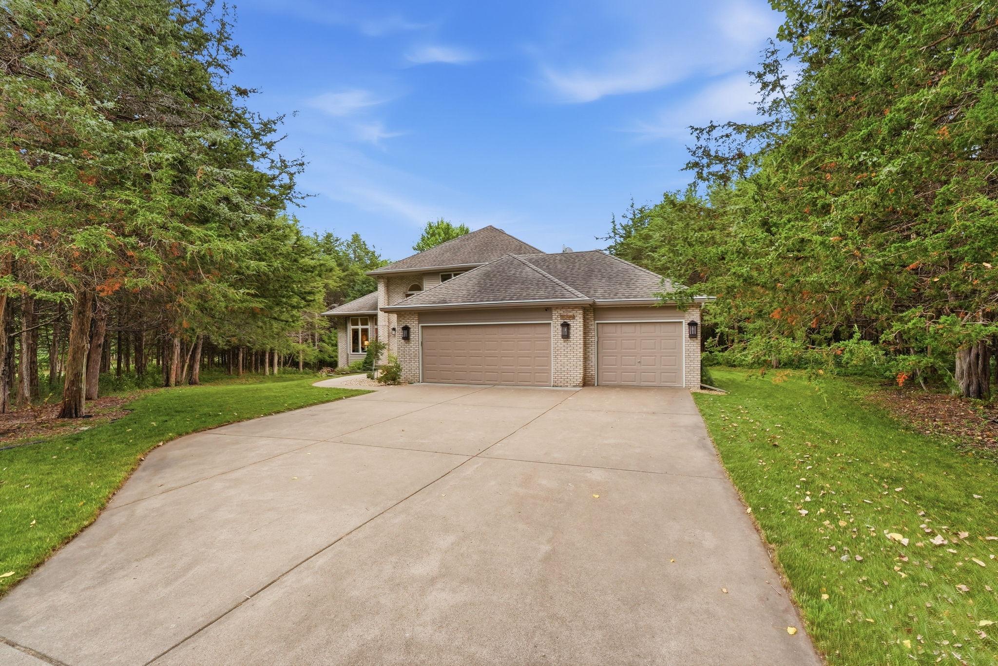 main property photo 50