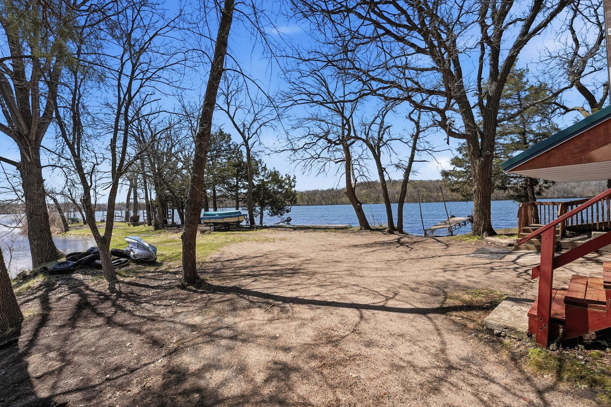 main property photo 17