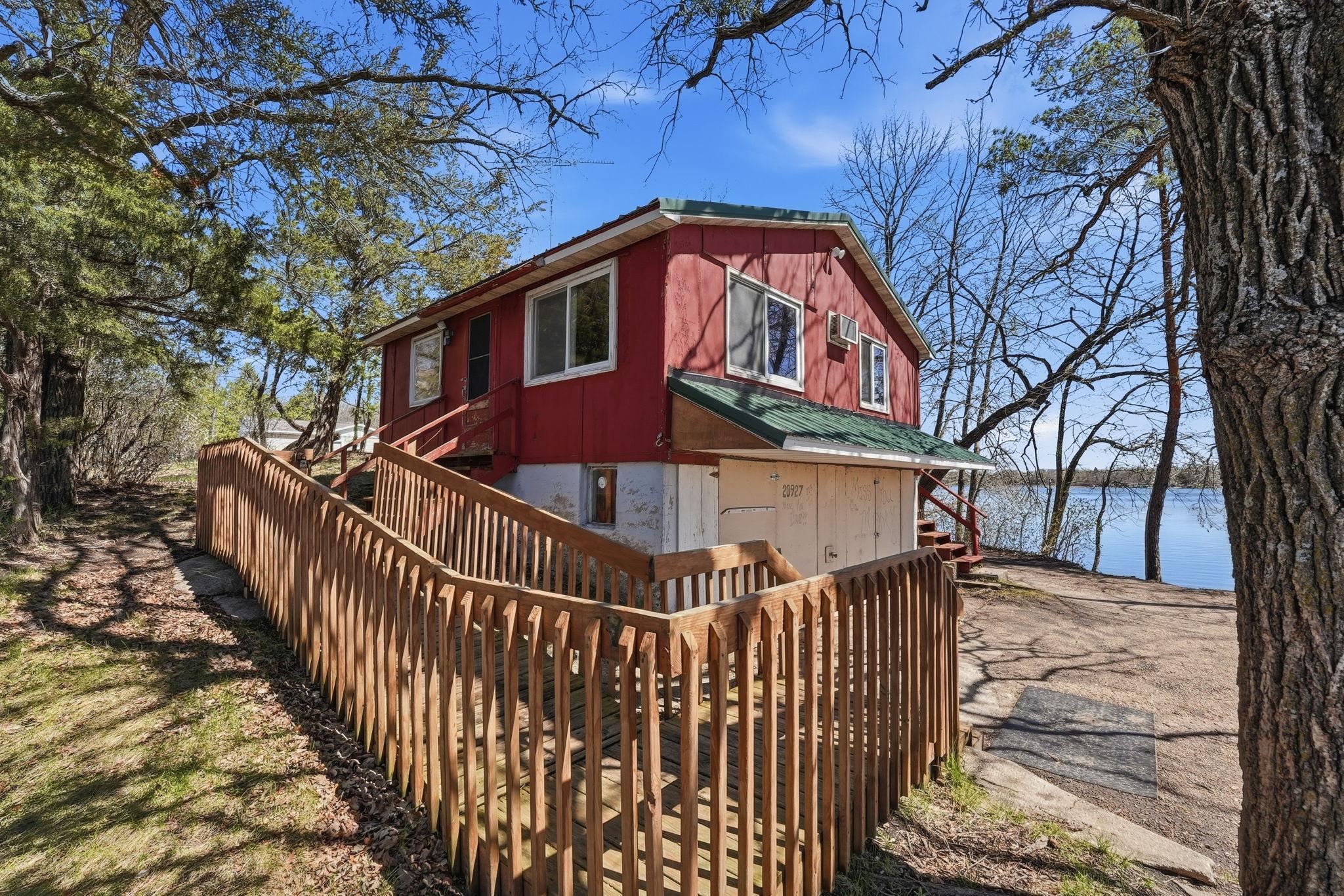 main property photo 18