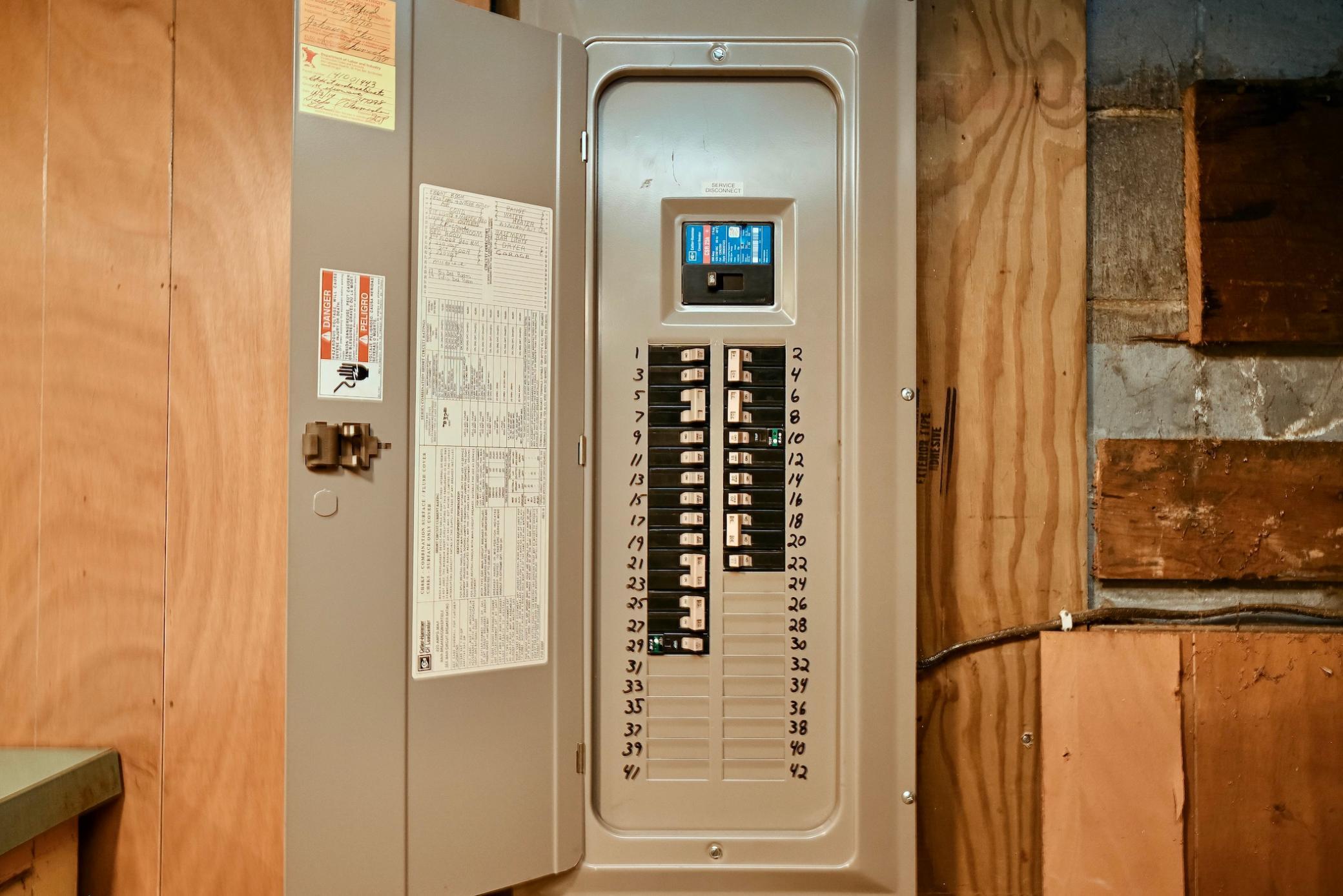 main property photo 23