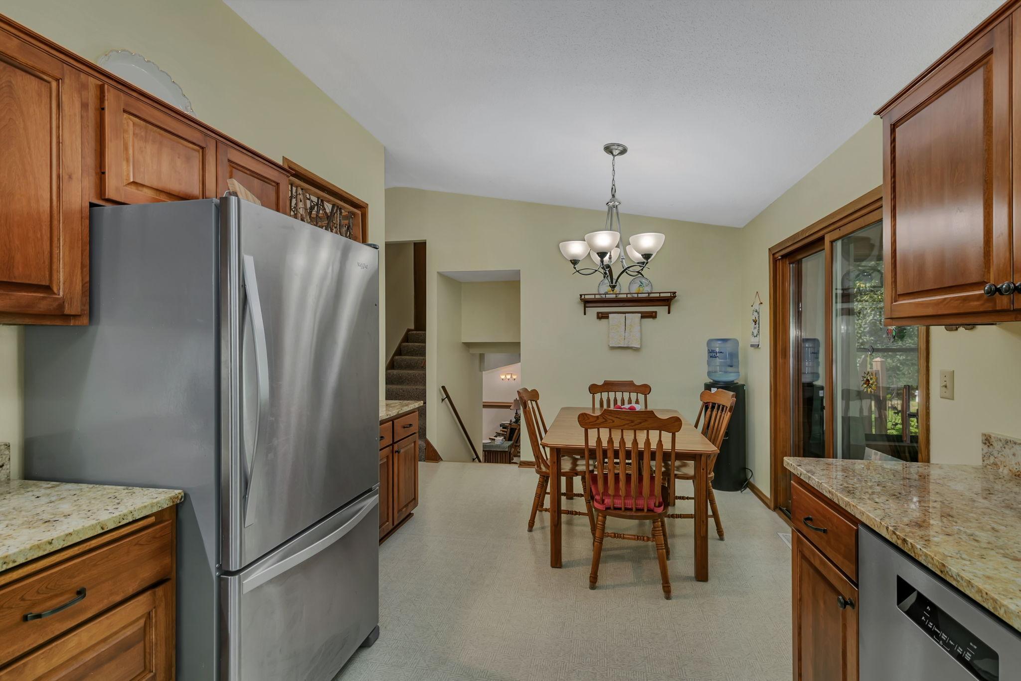 main property photo 9