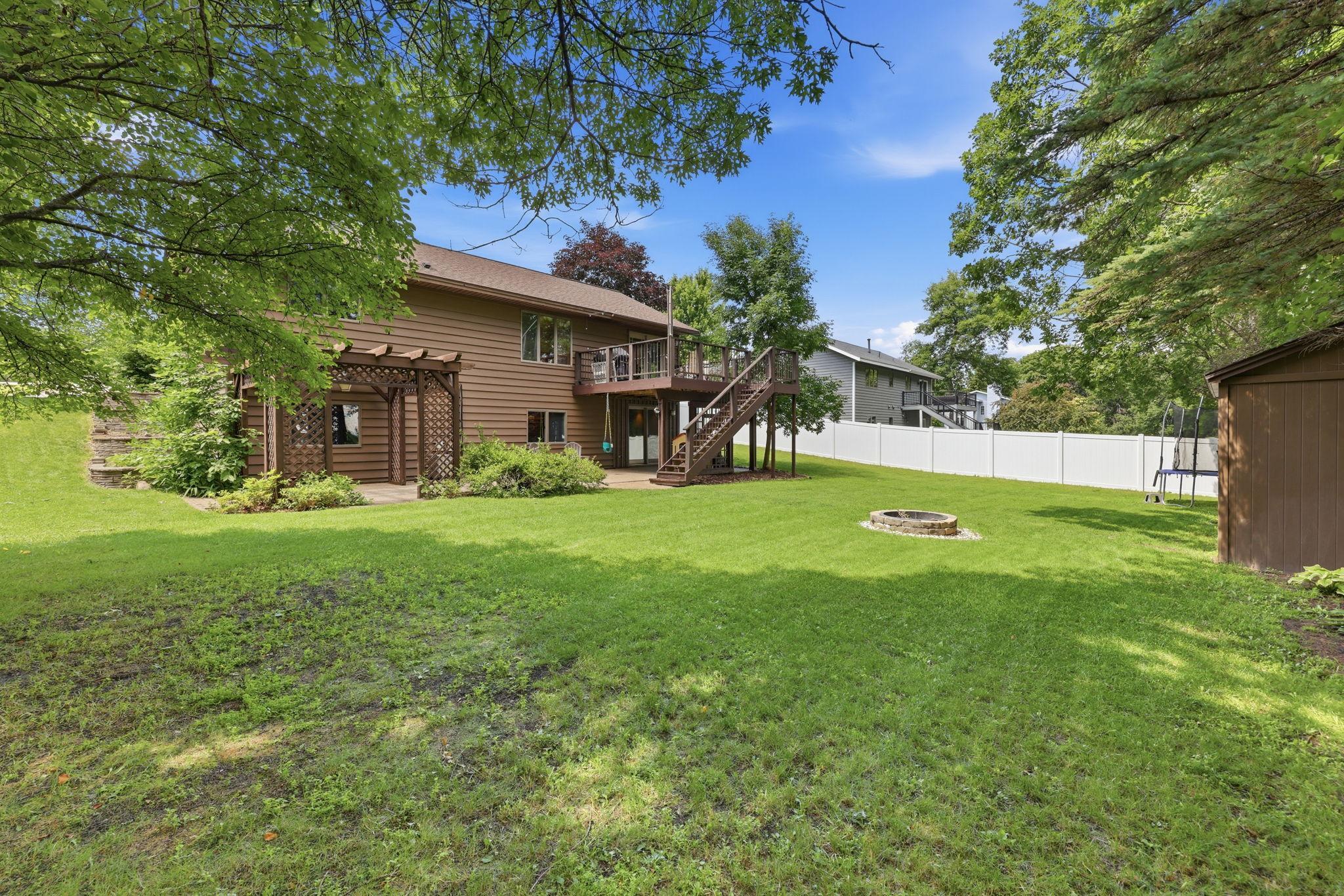 main property photo 22