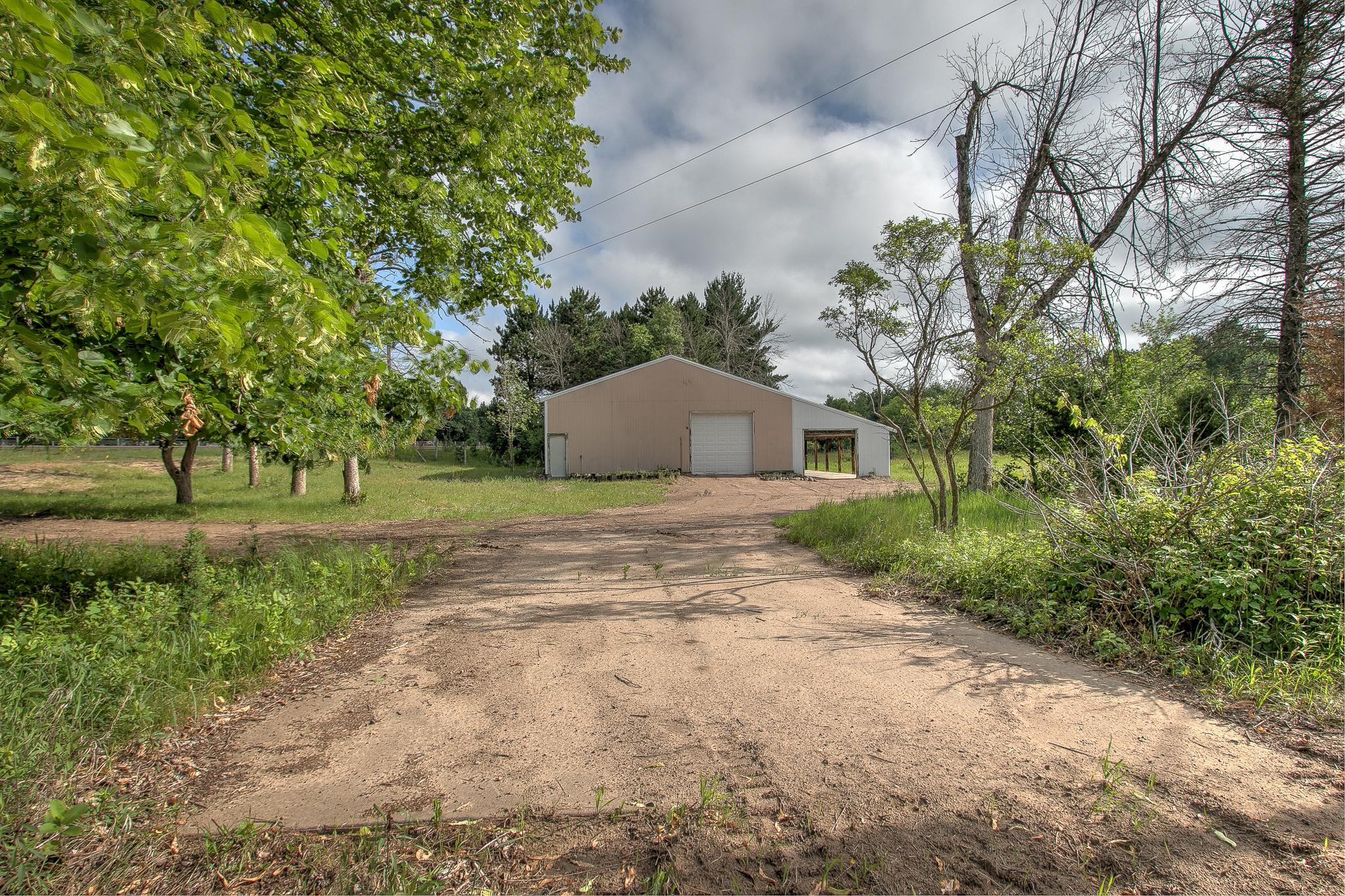 main property photo 10