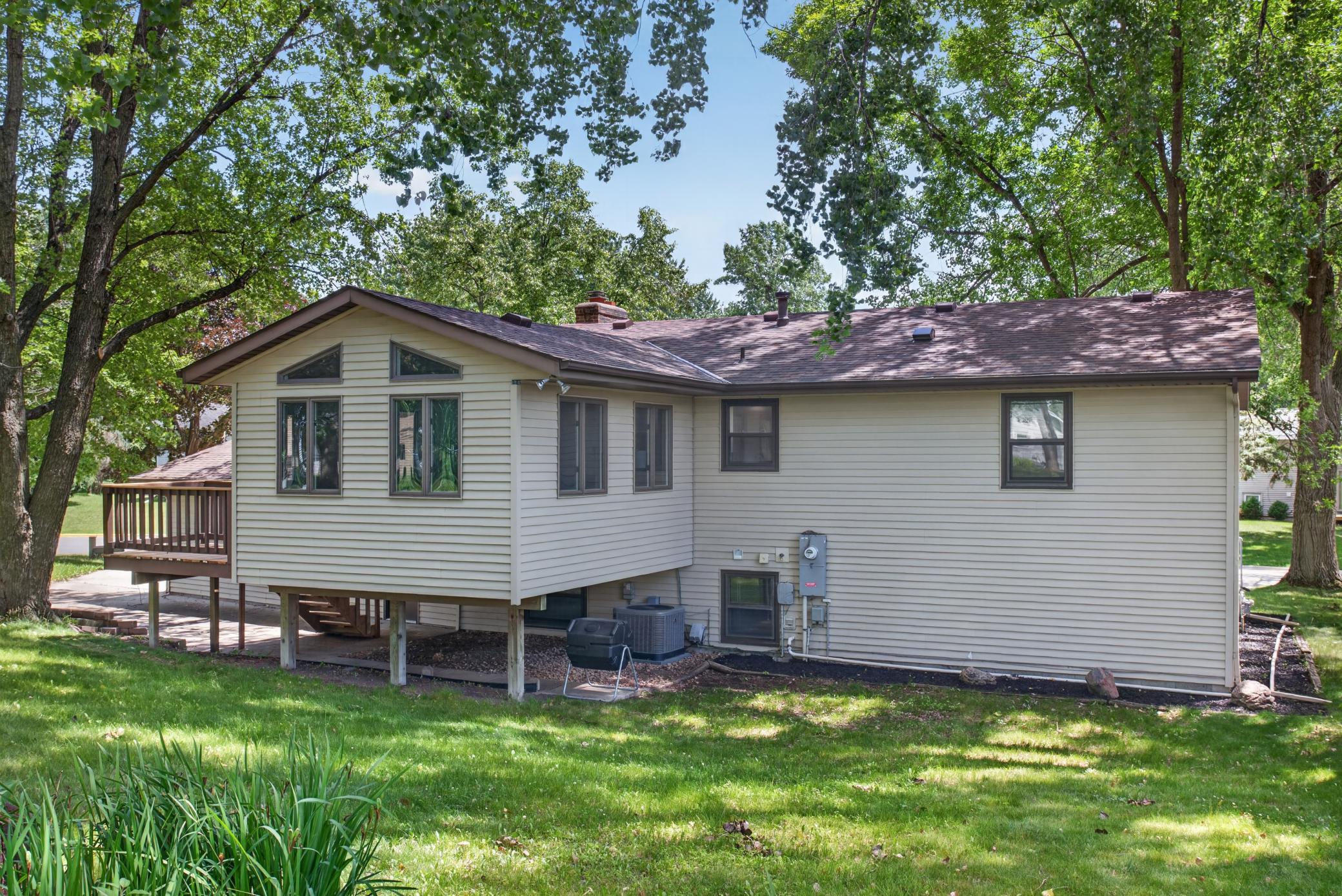 main property photo 18