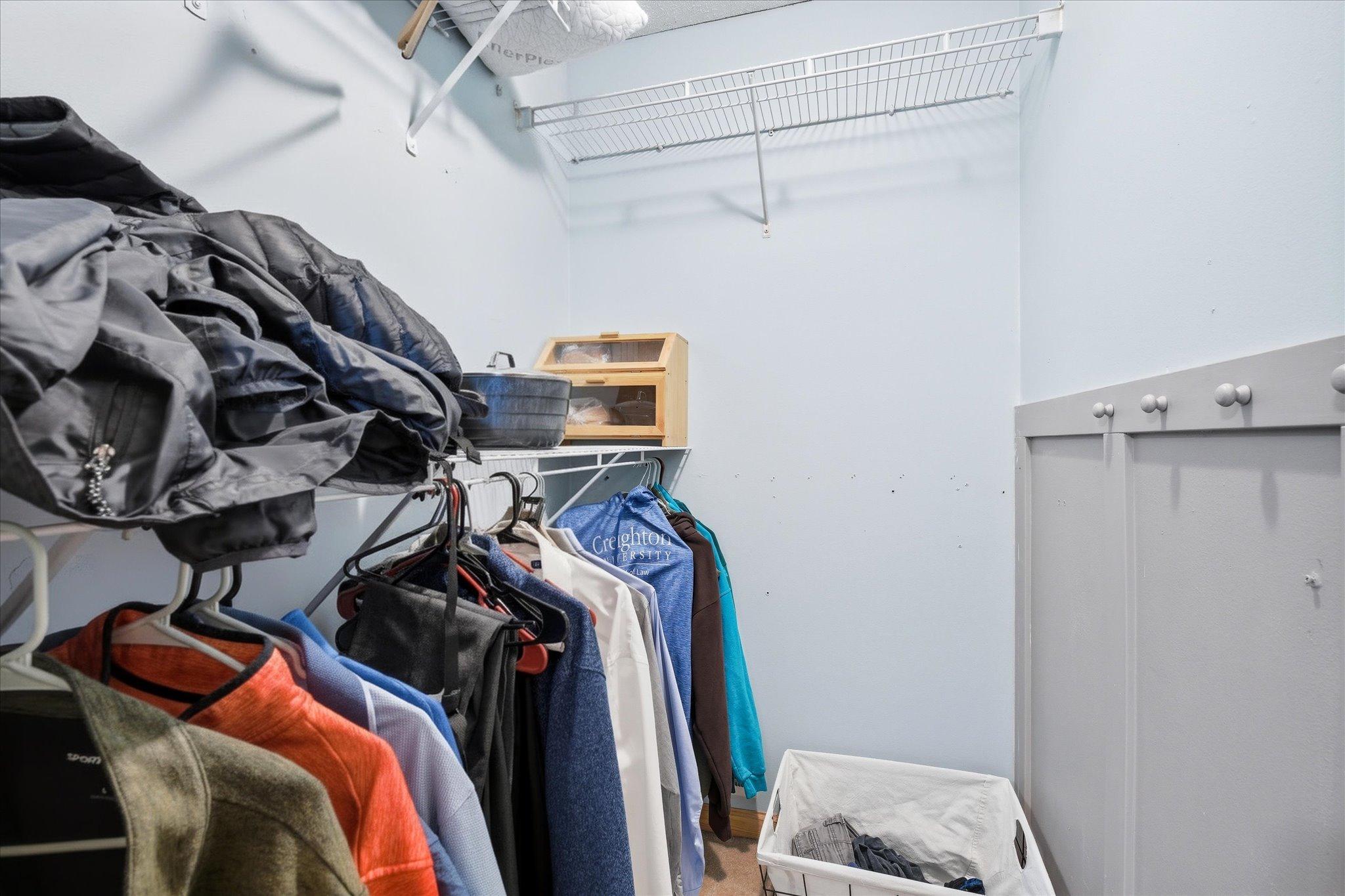 main property photo 25