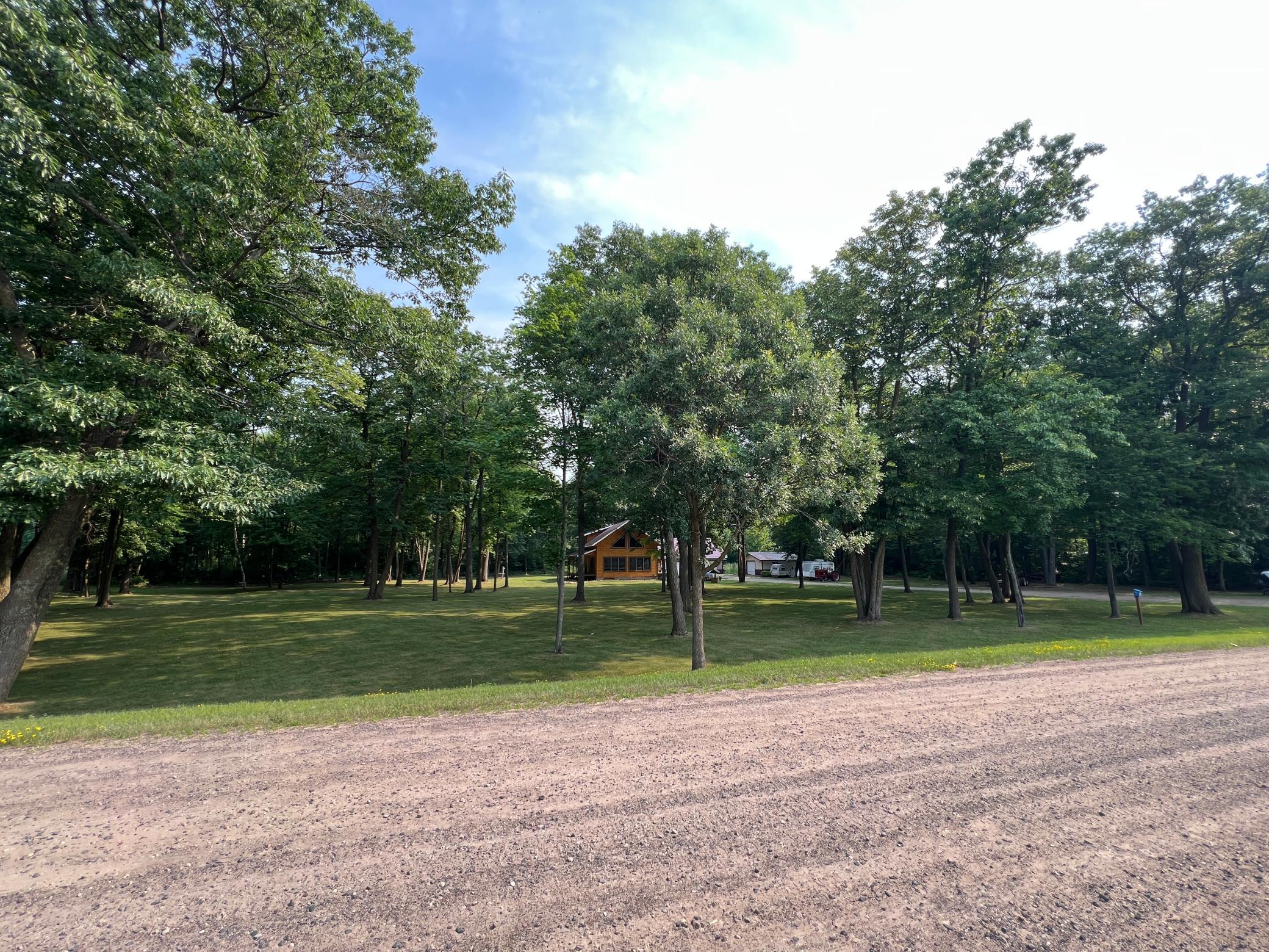 main property photo 41
