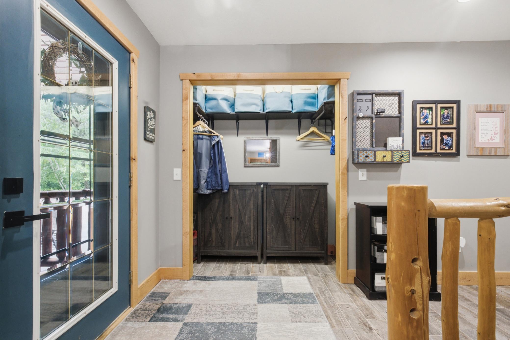 main property photo 30