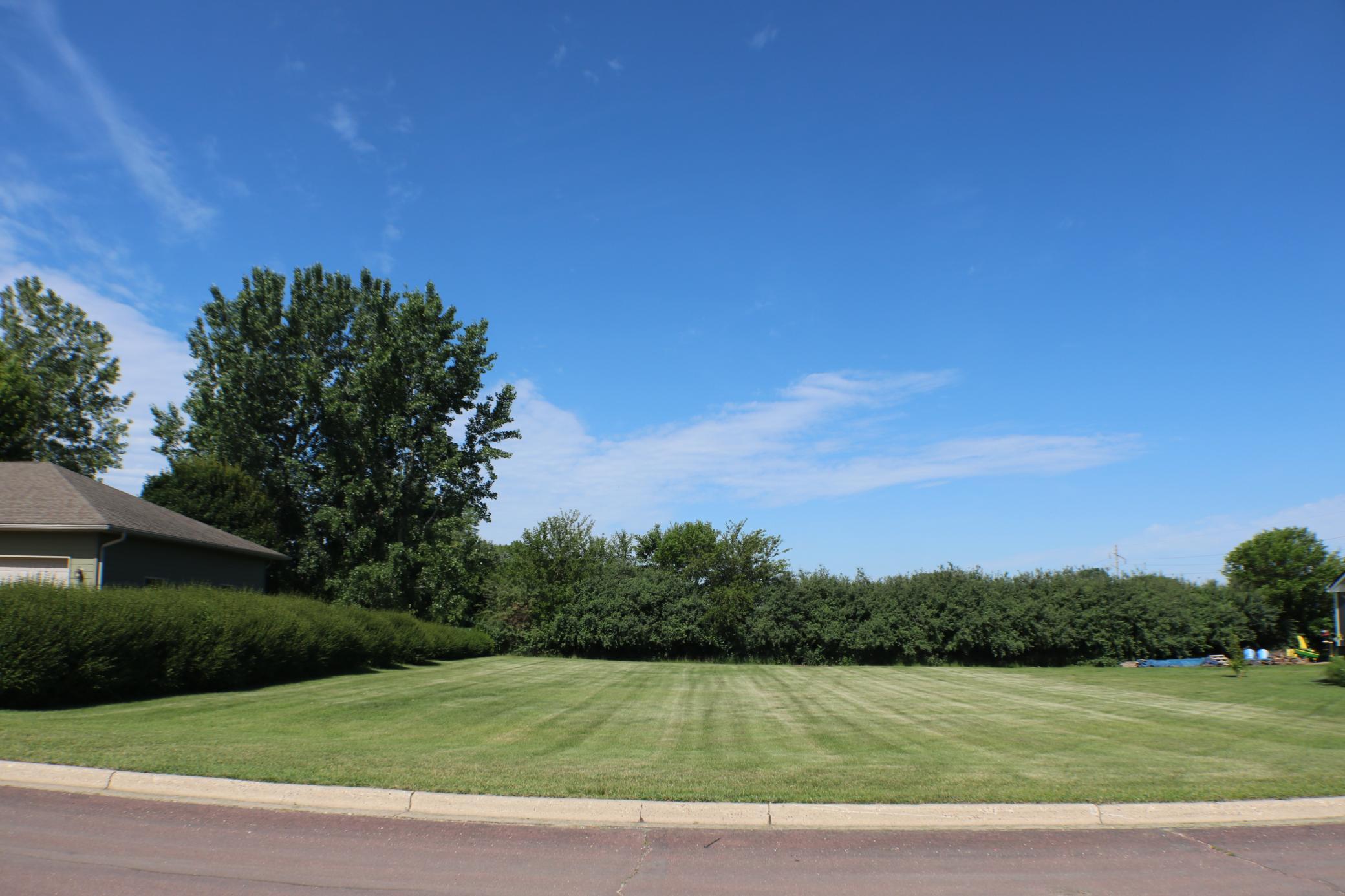 main property photo 44