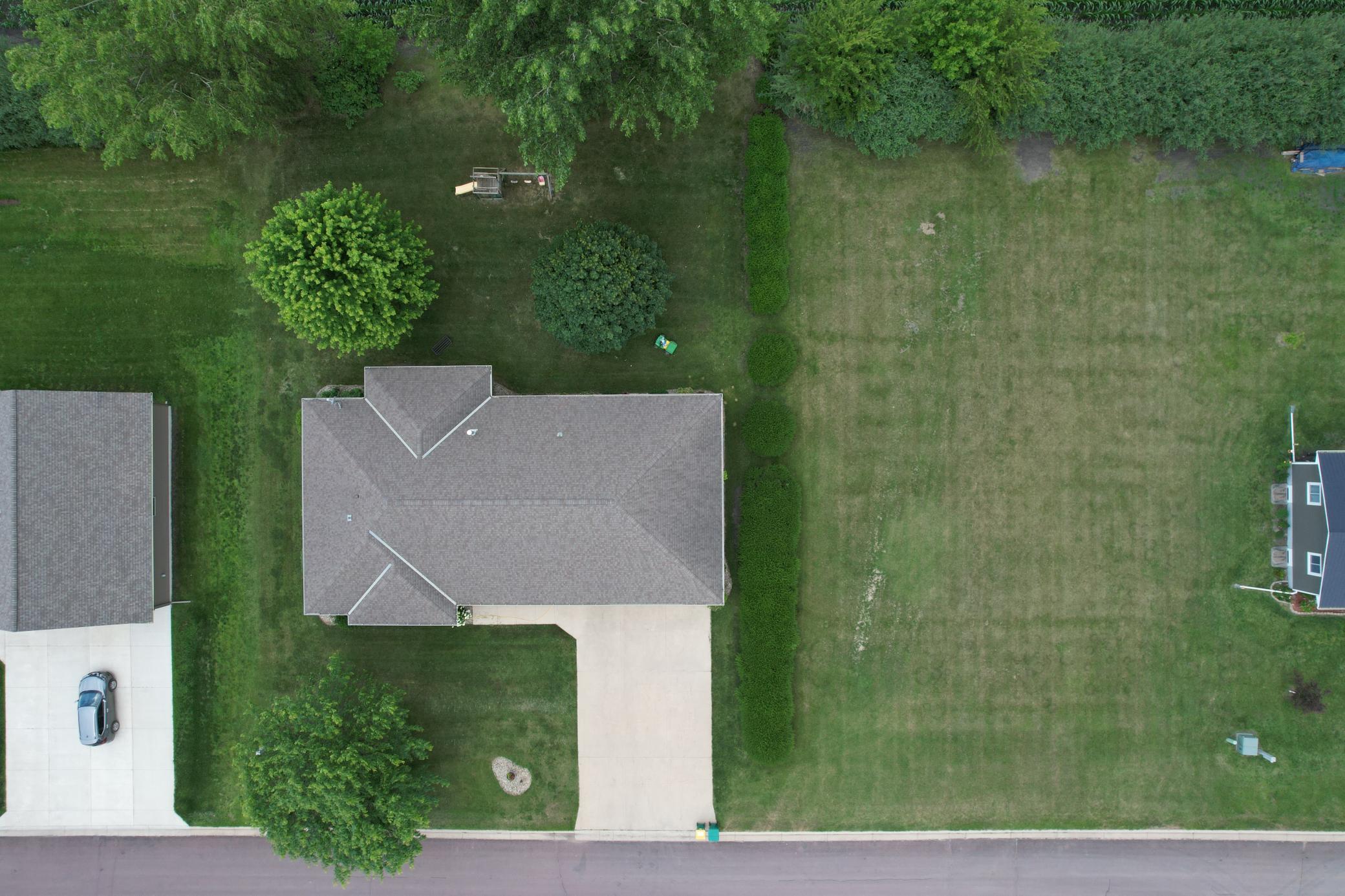 main property photo 49