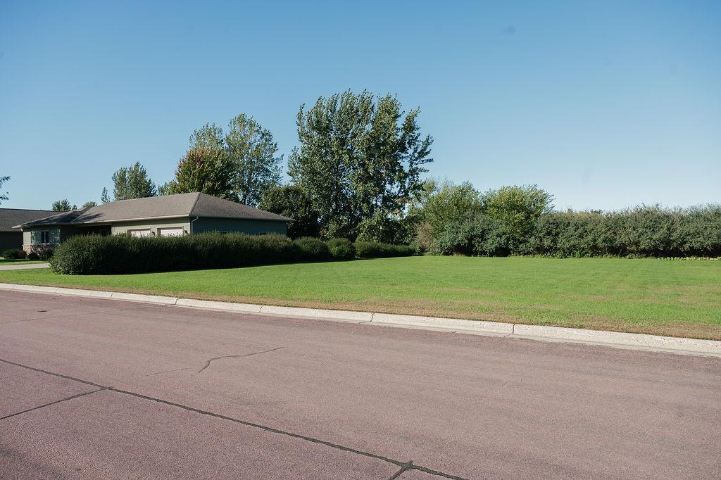 main property photo 84