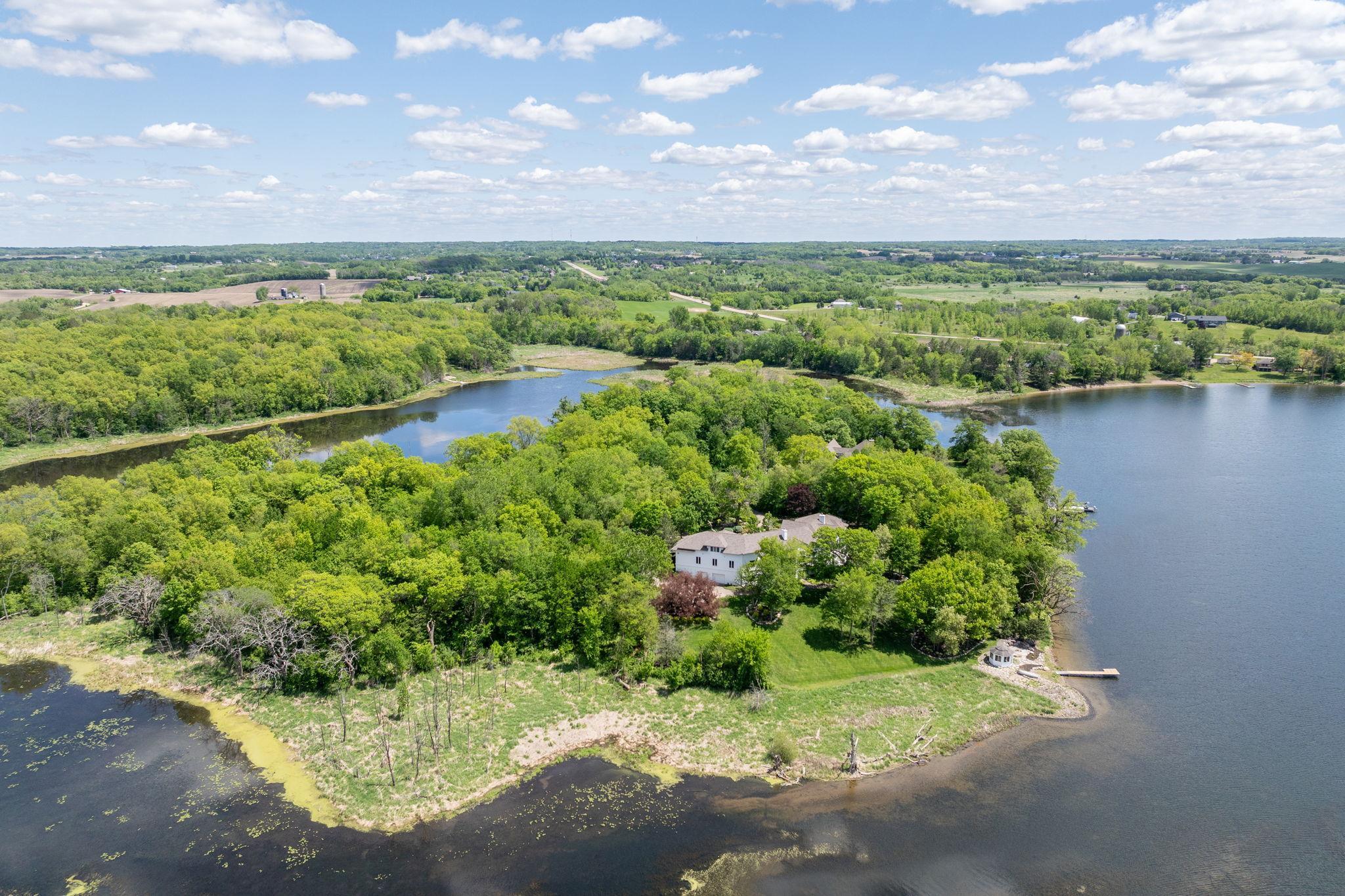 main property photo 16