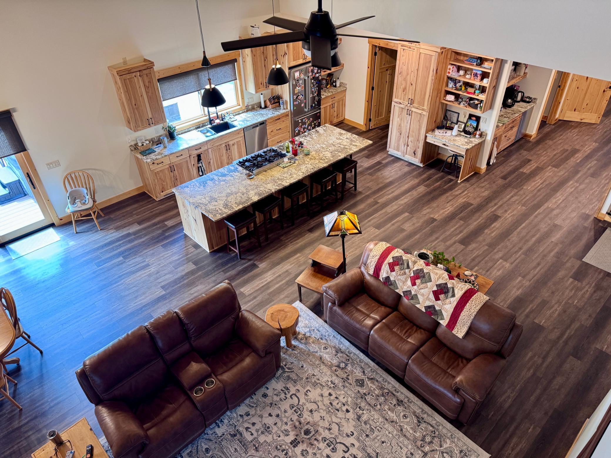 main property photo 111