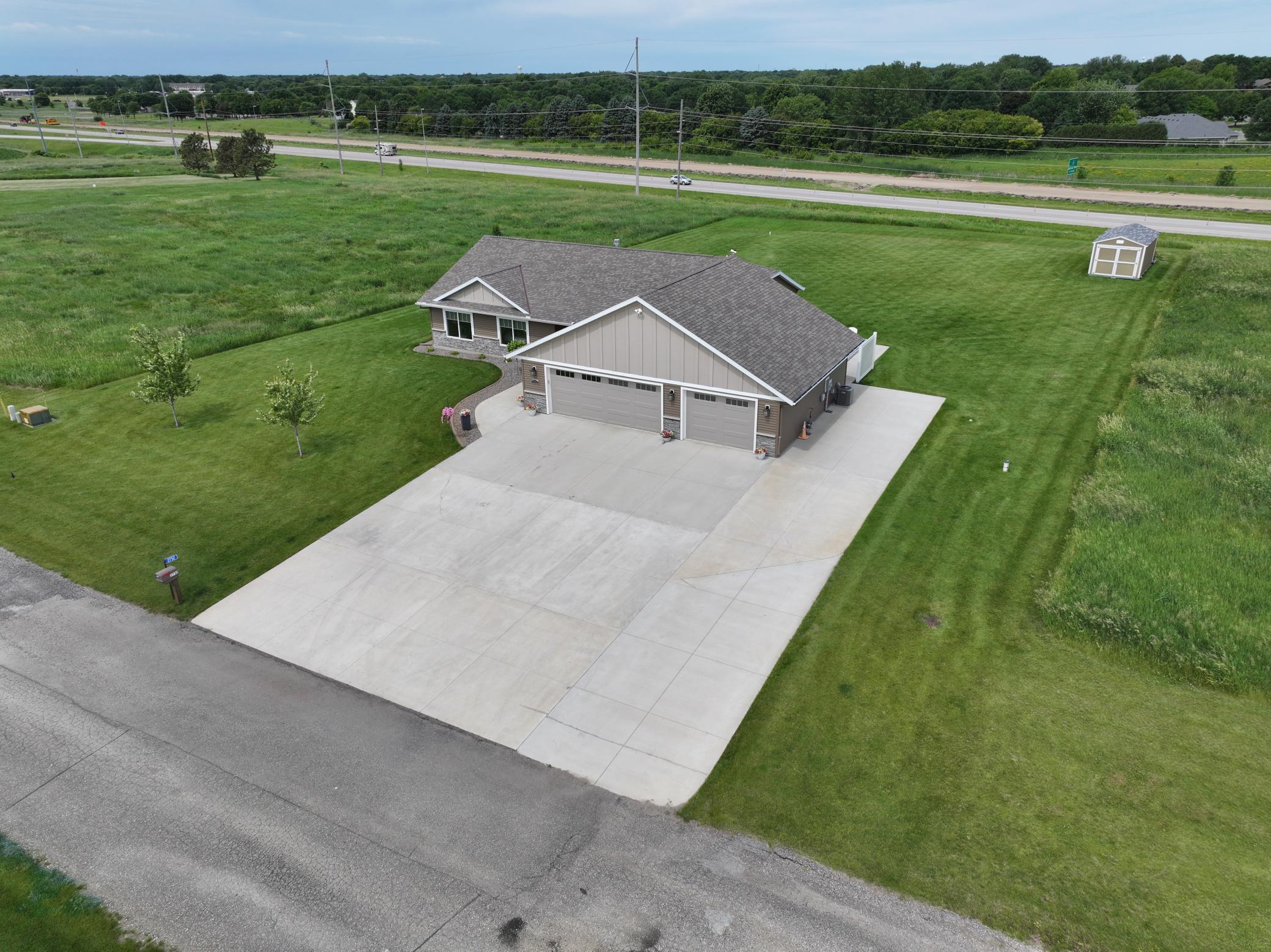 main property photo 43