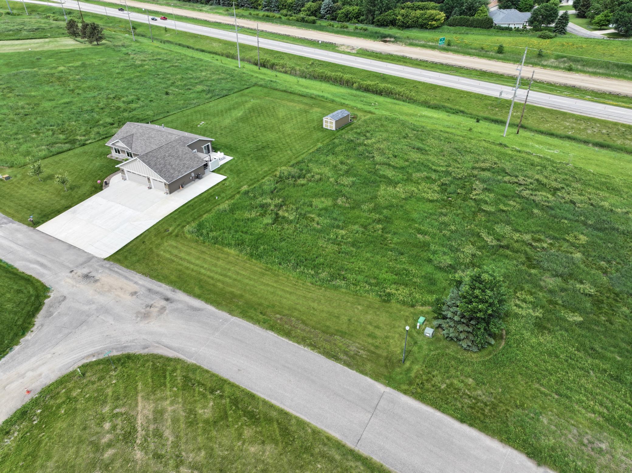 main property photo 47