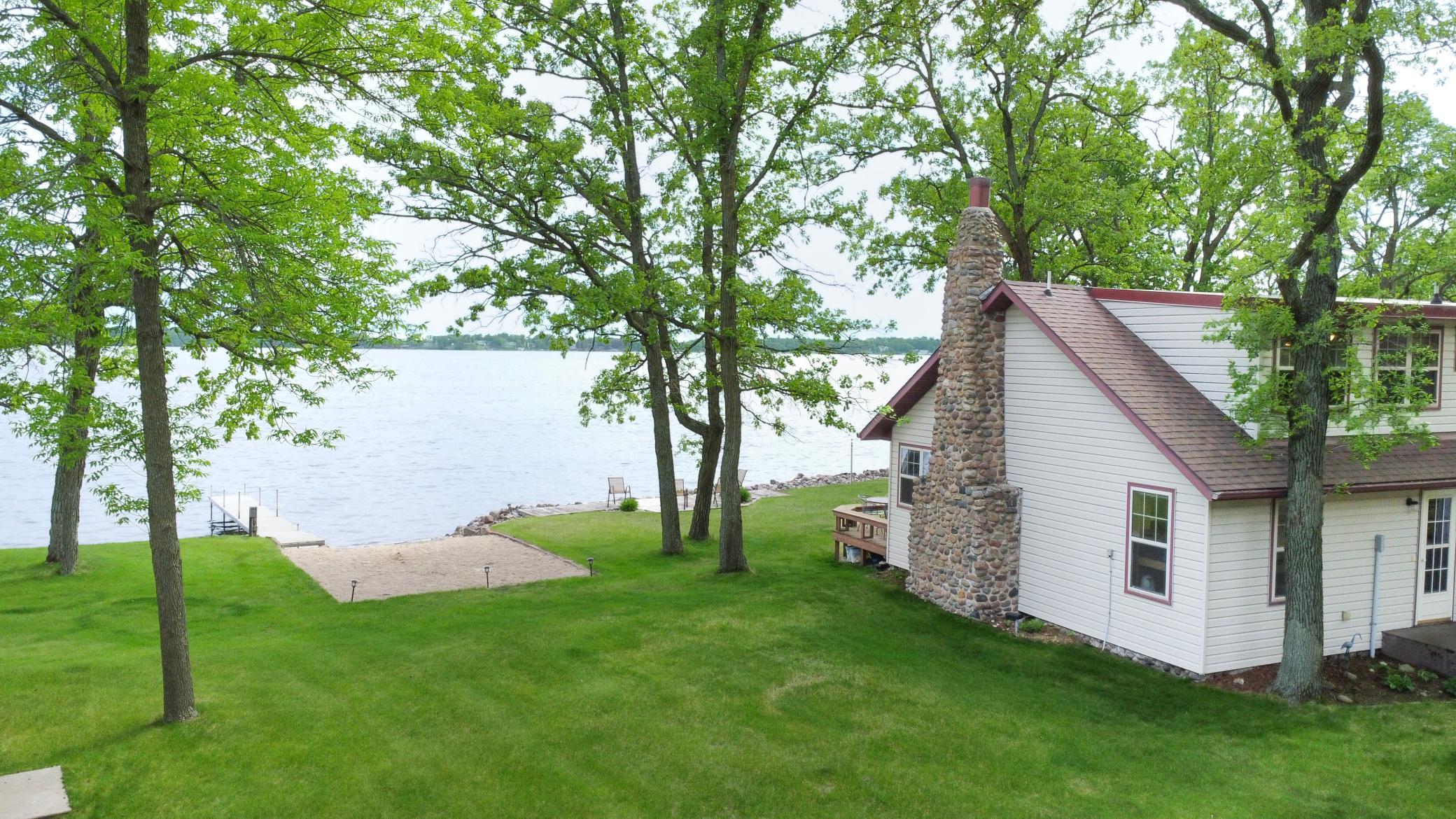 main property photo 14