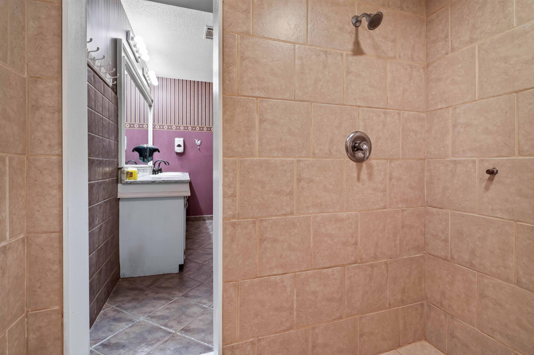 main property photo 118