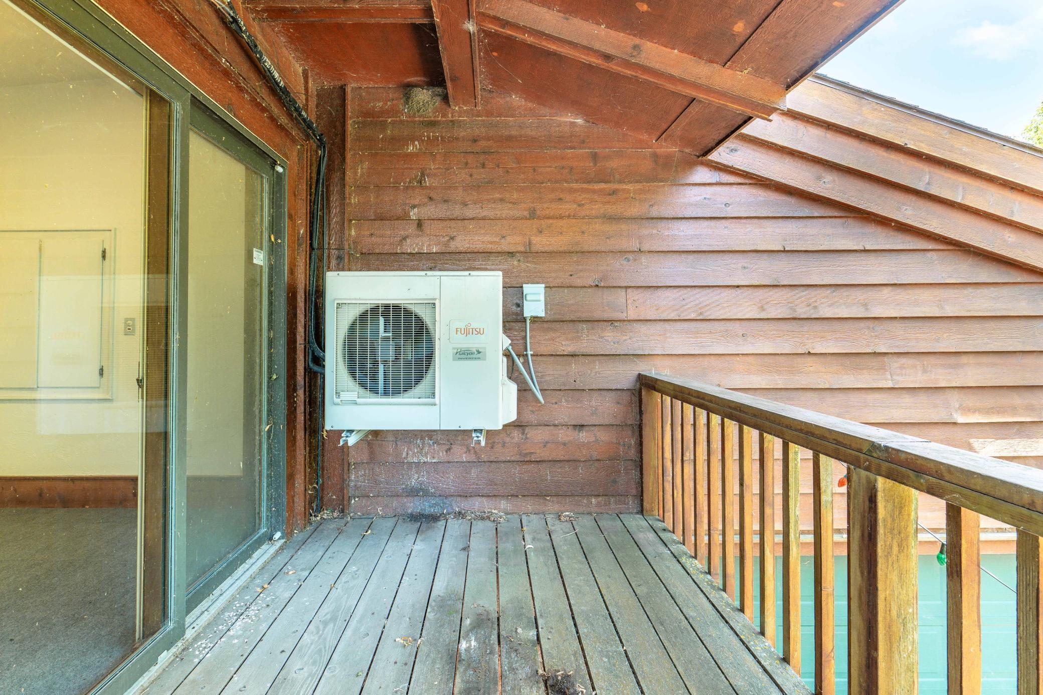 main property photo 123