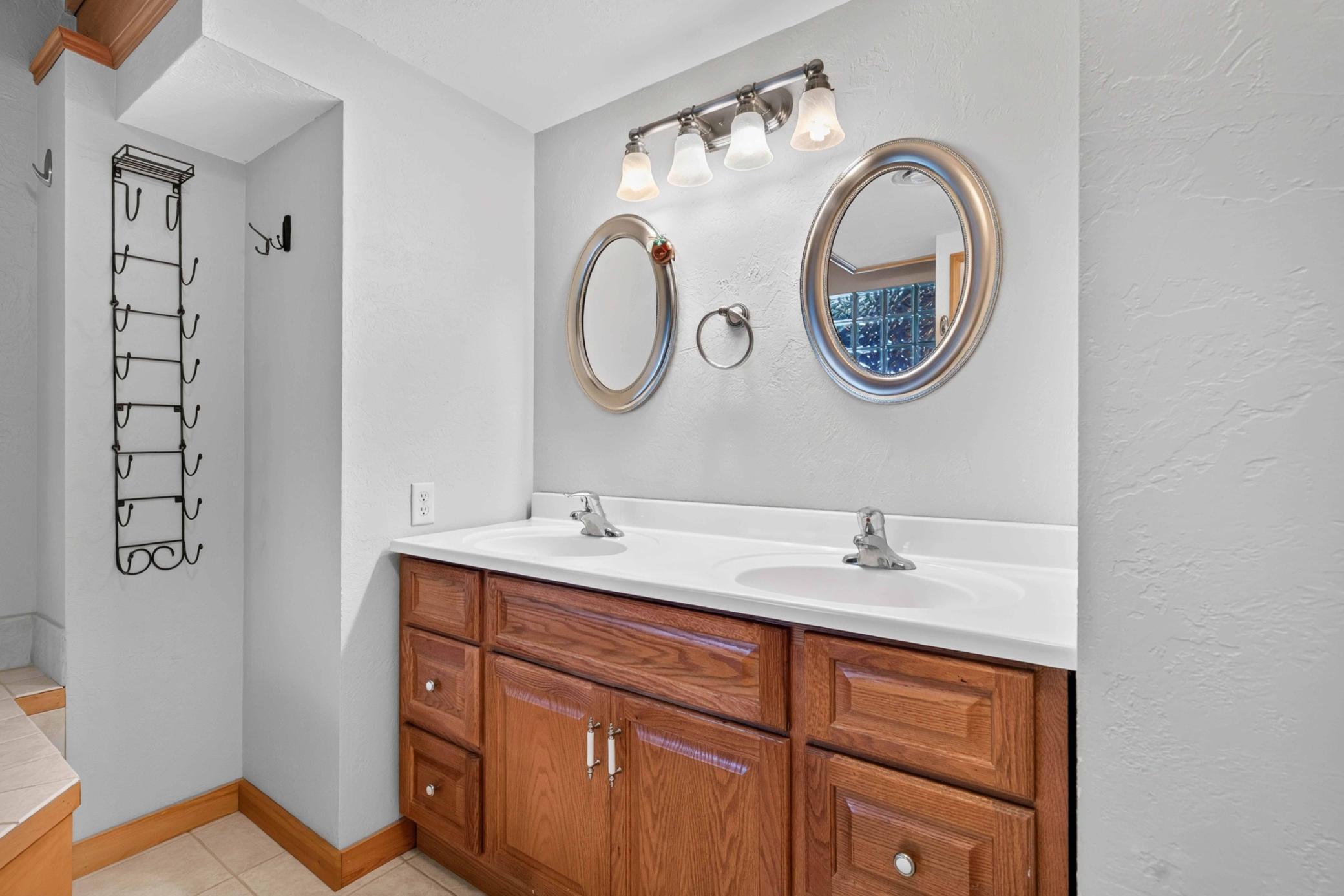main property photo 95