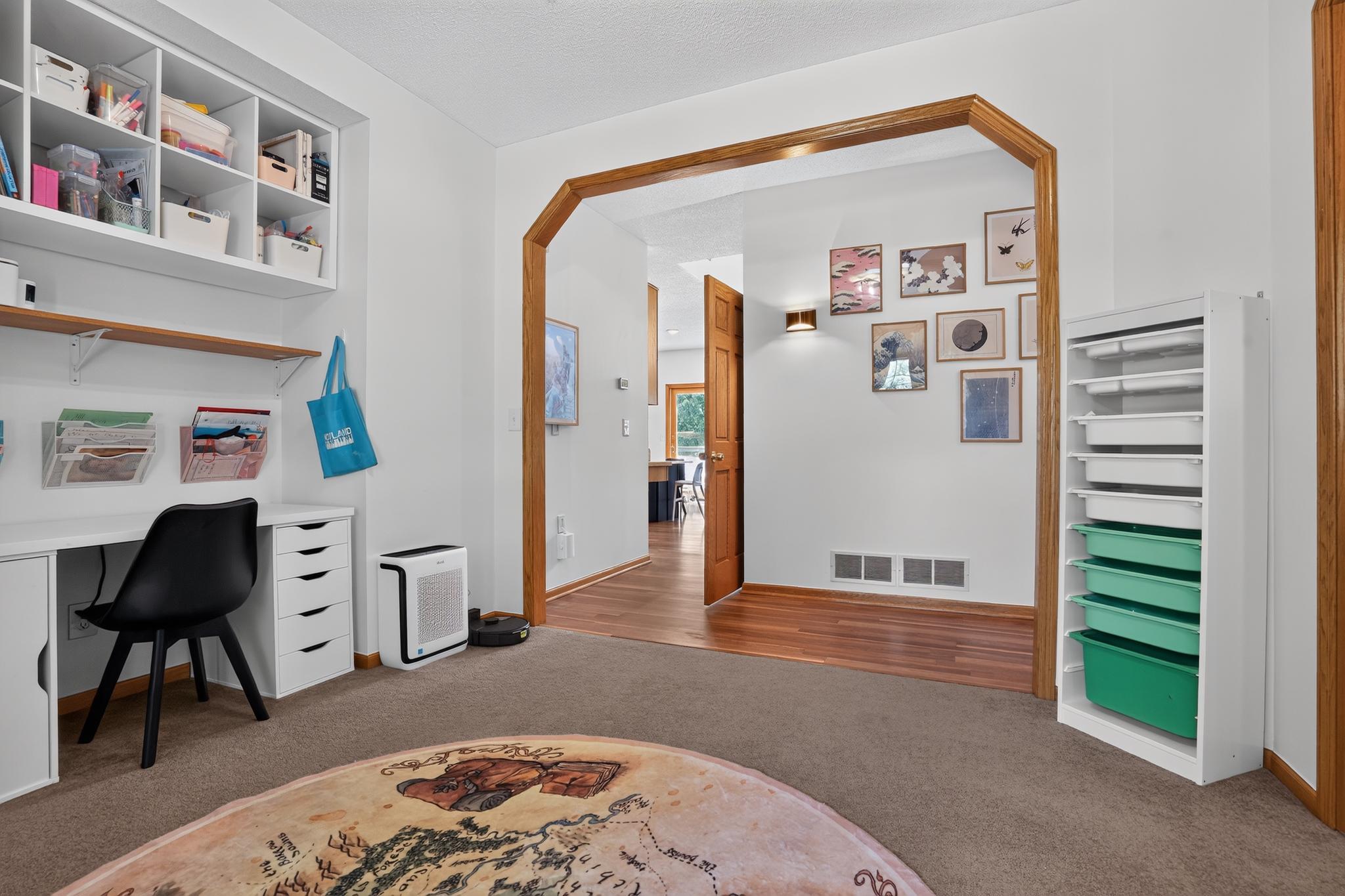 main property photo 12