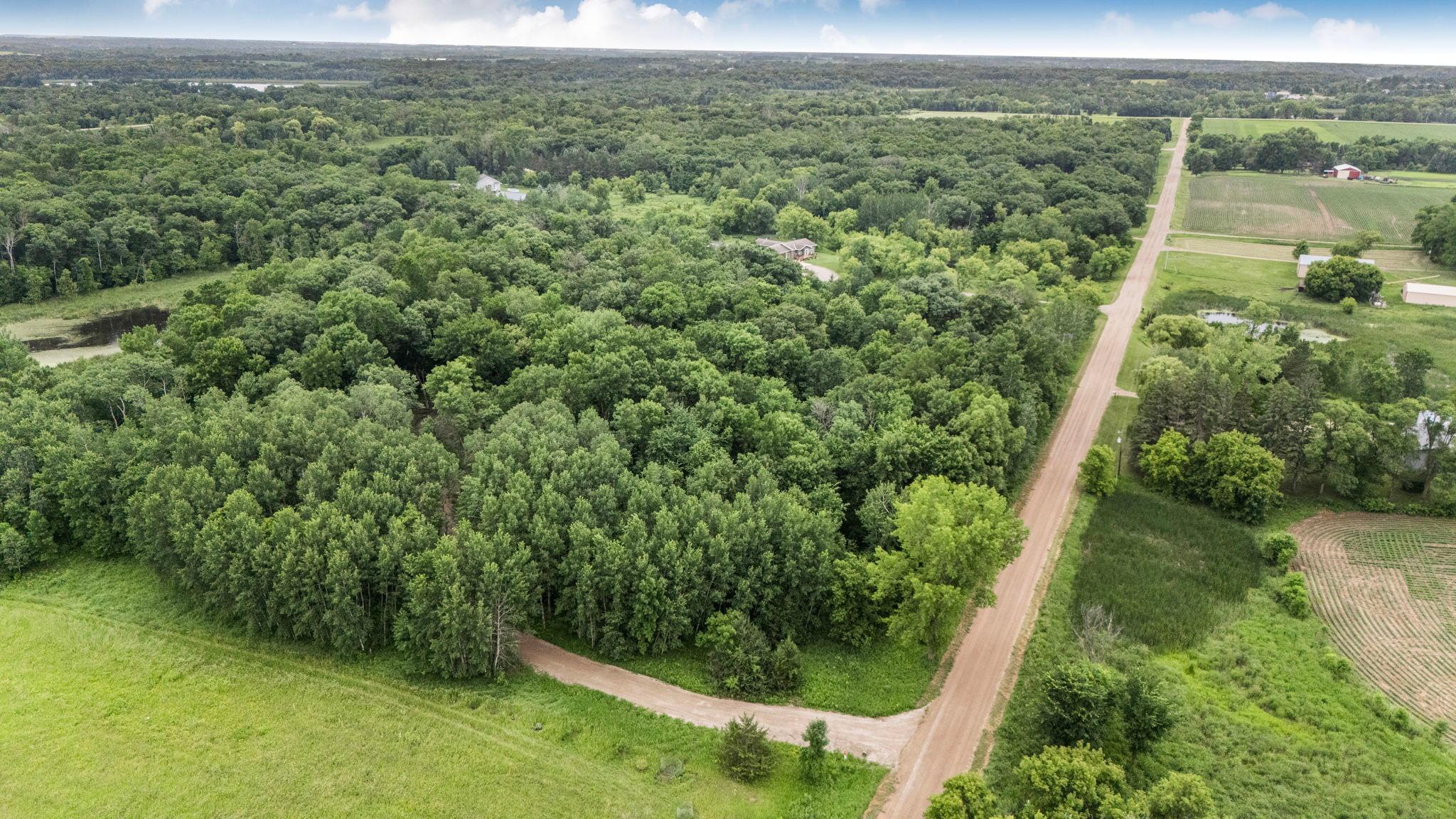 main property photo 15