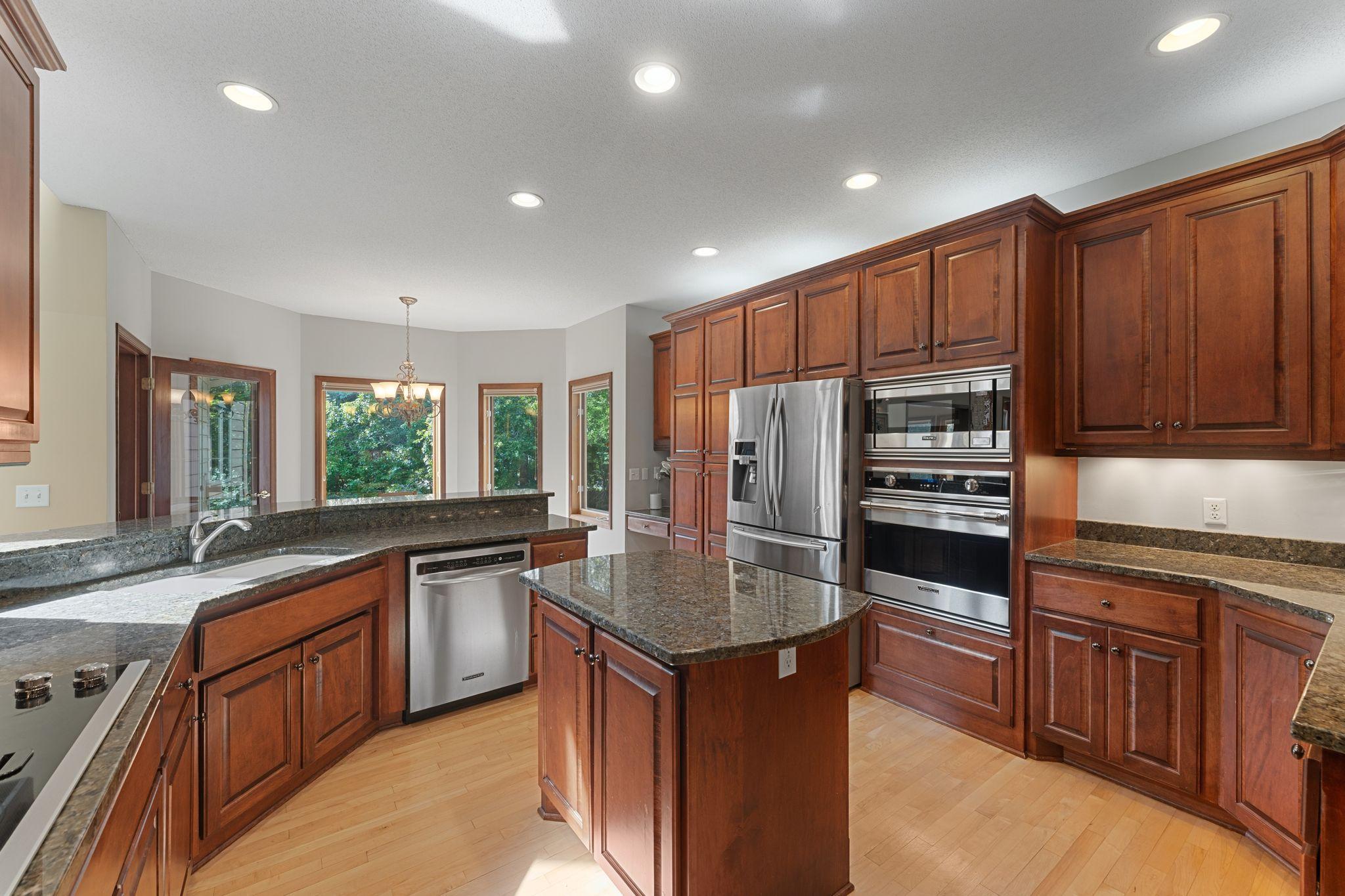 main property photo 22