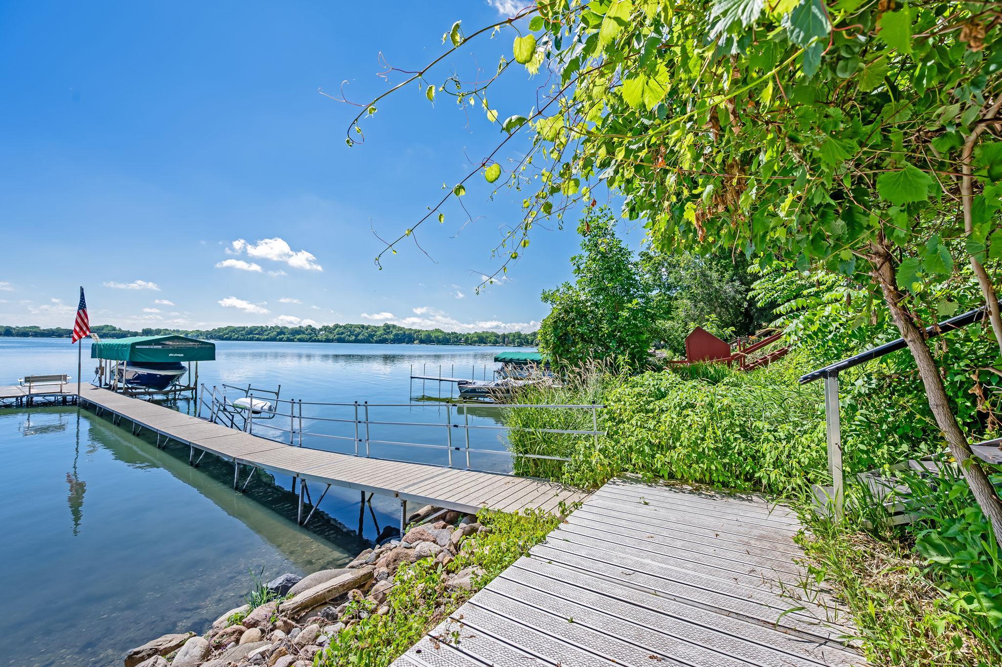 main property photo 20