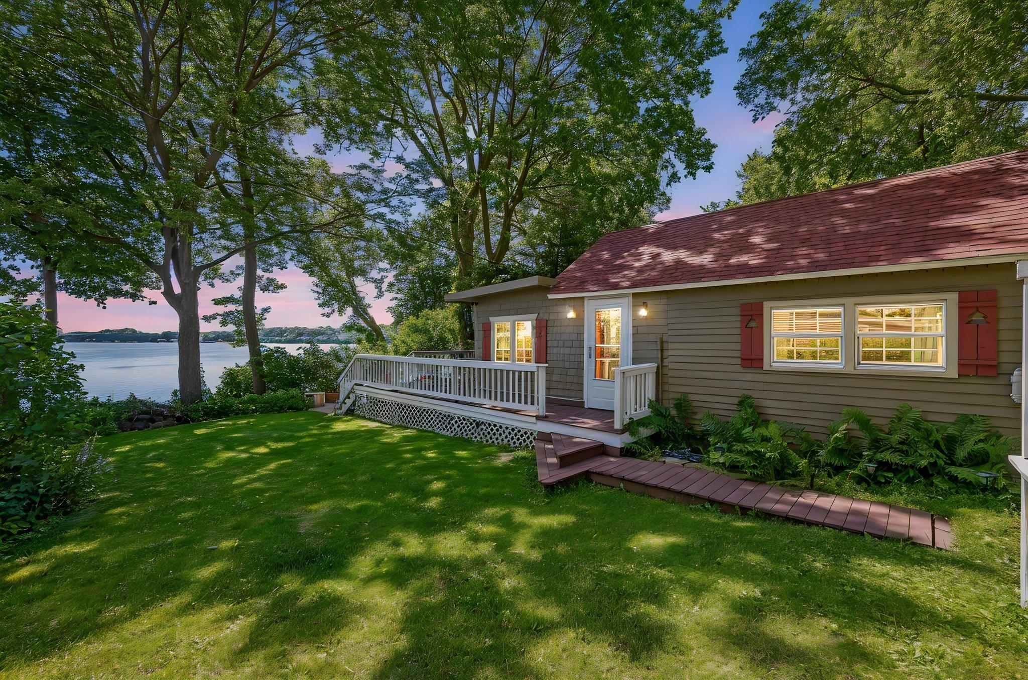 main property photo 30