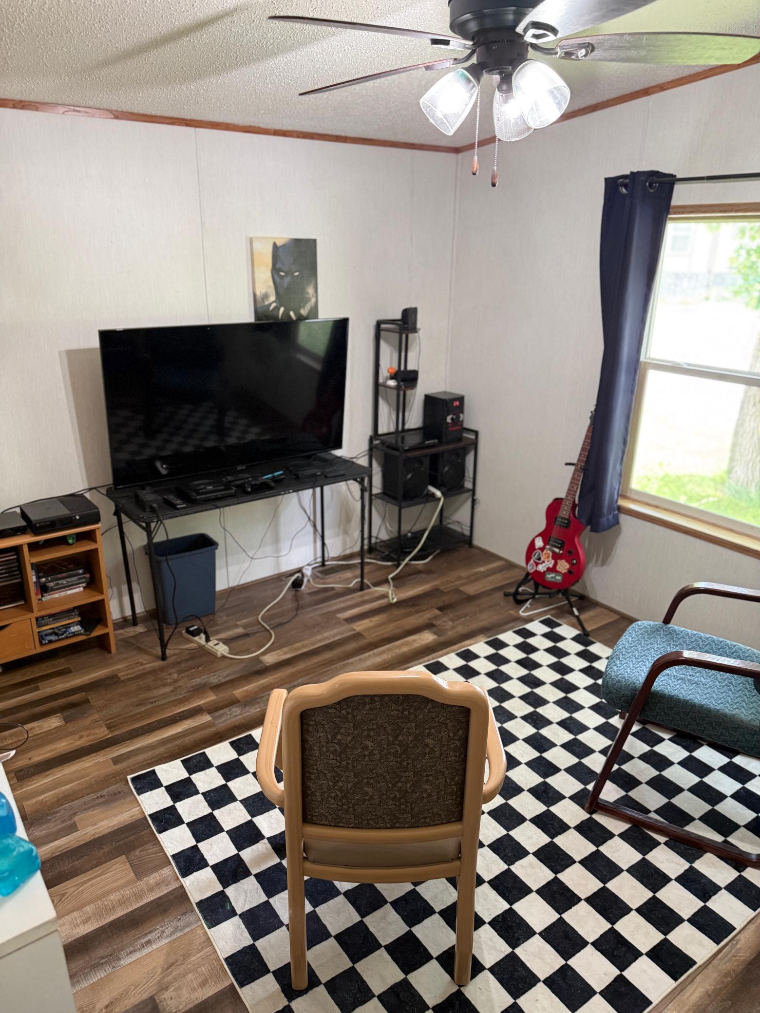 main property photo 22