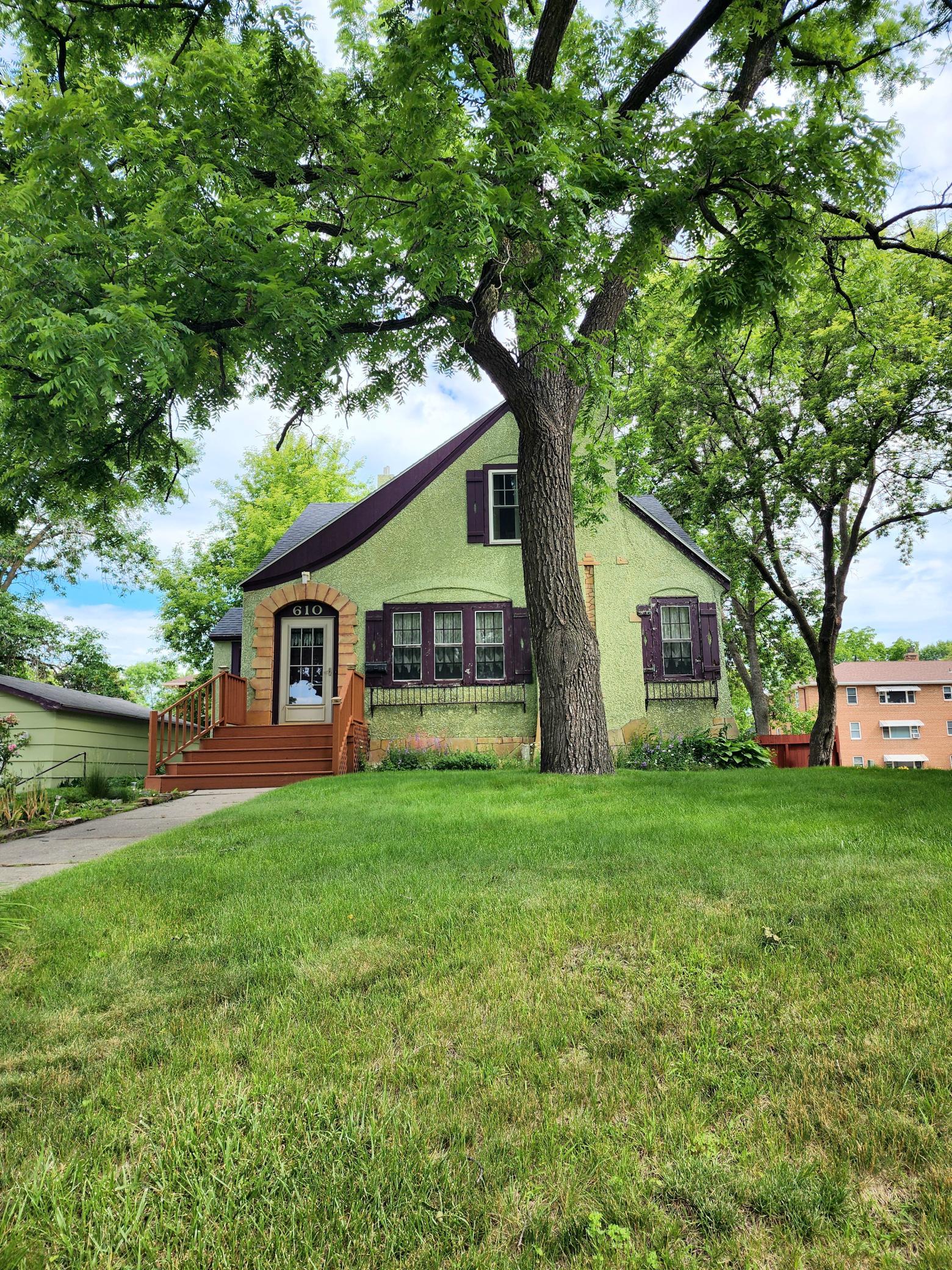 main property photo 2