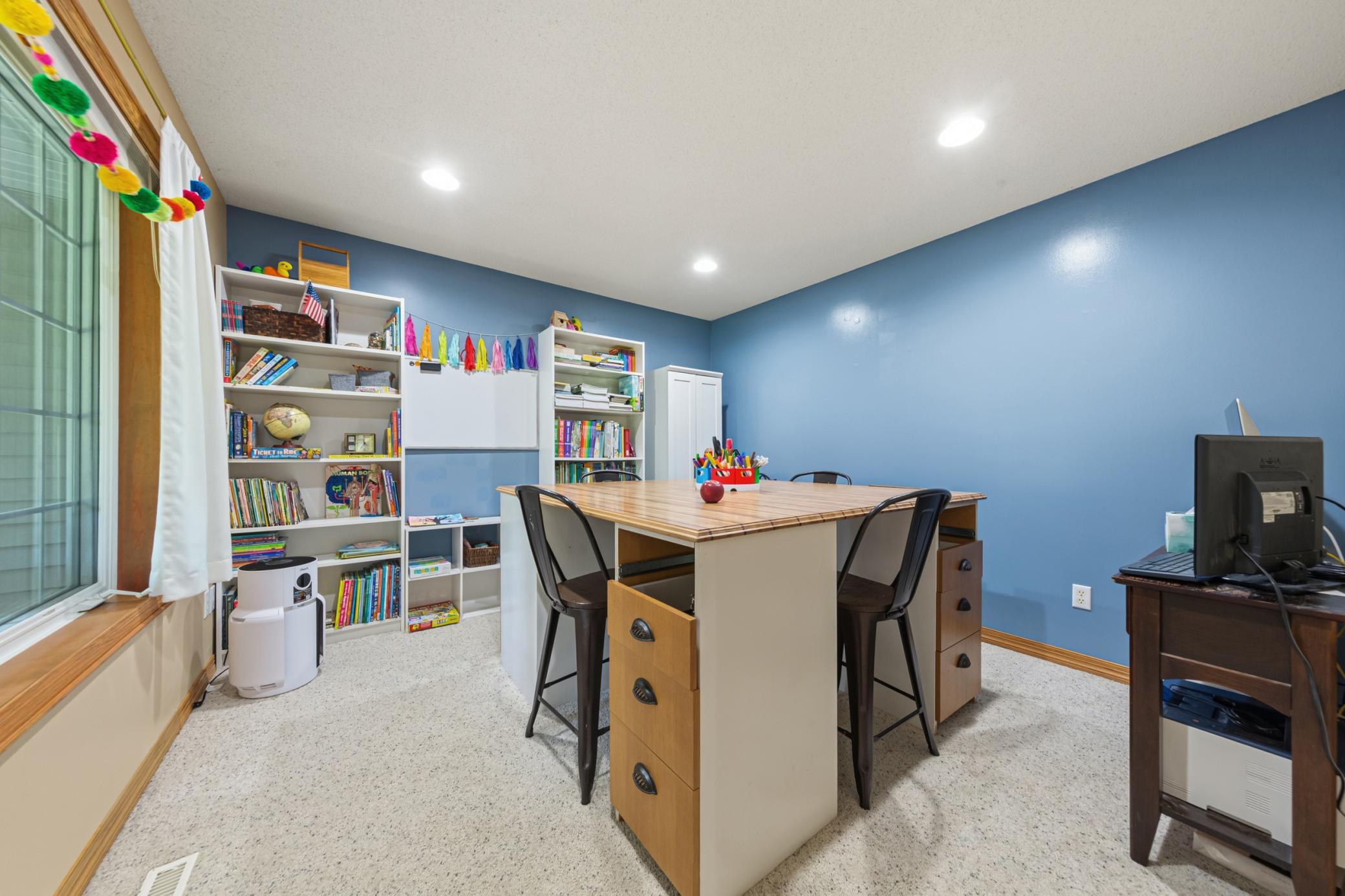 main property photo 16