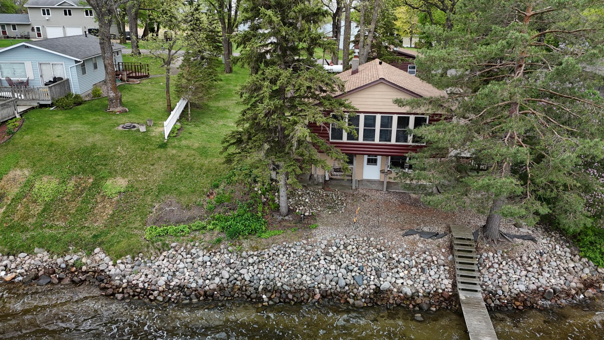 main property photo 42