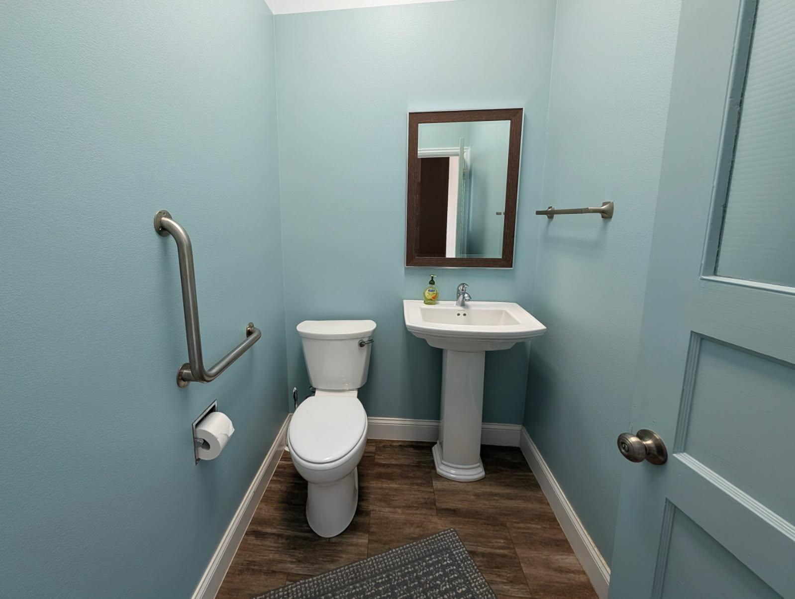 main property photo 7