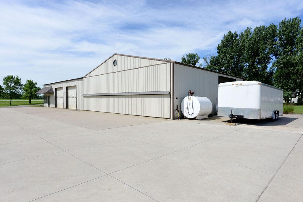 main property photo 43