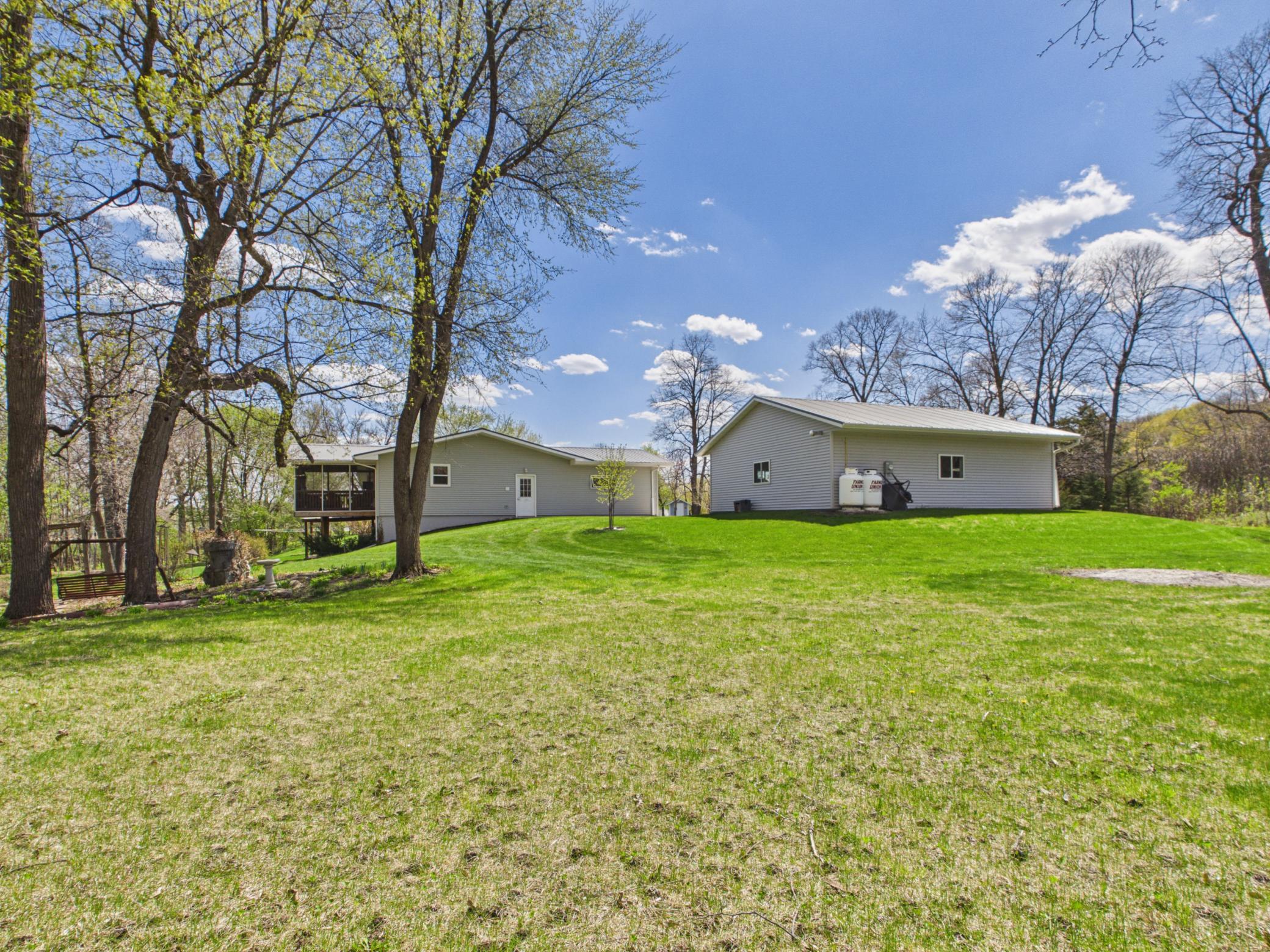 main property photo 27