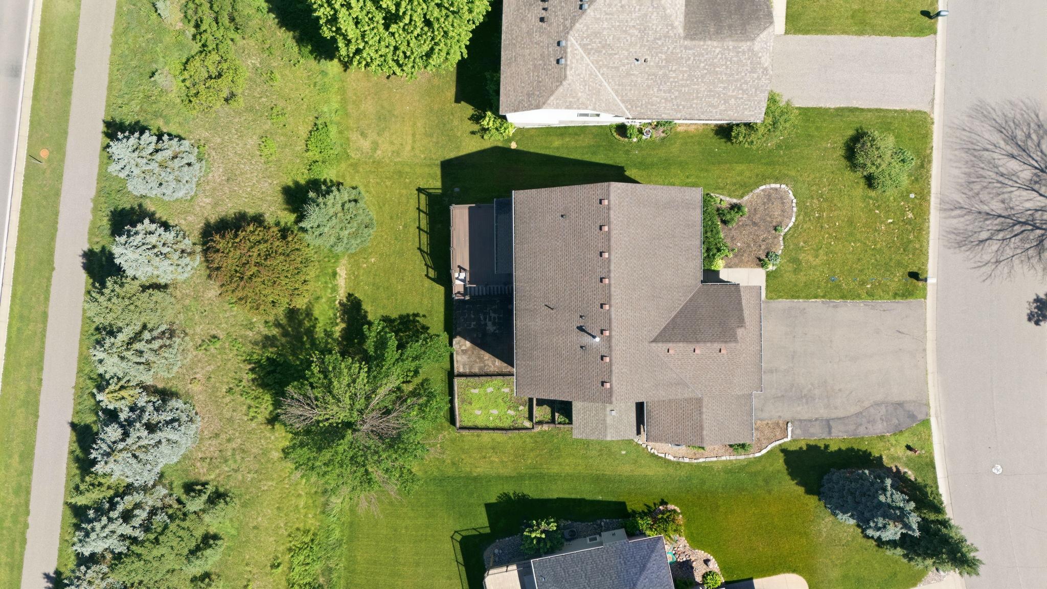 main property photo 79