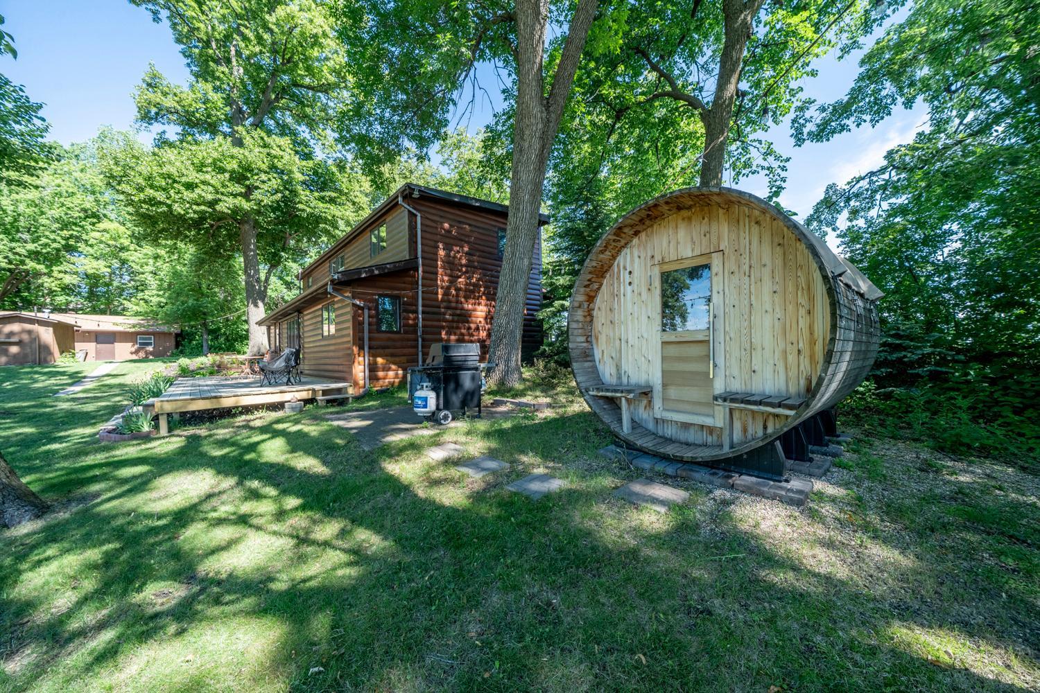 main property photo 37