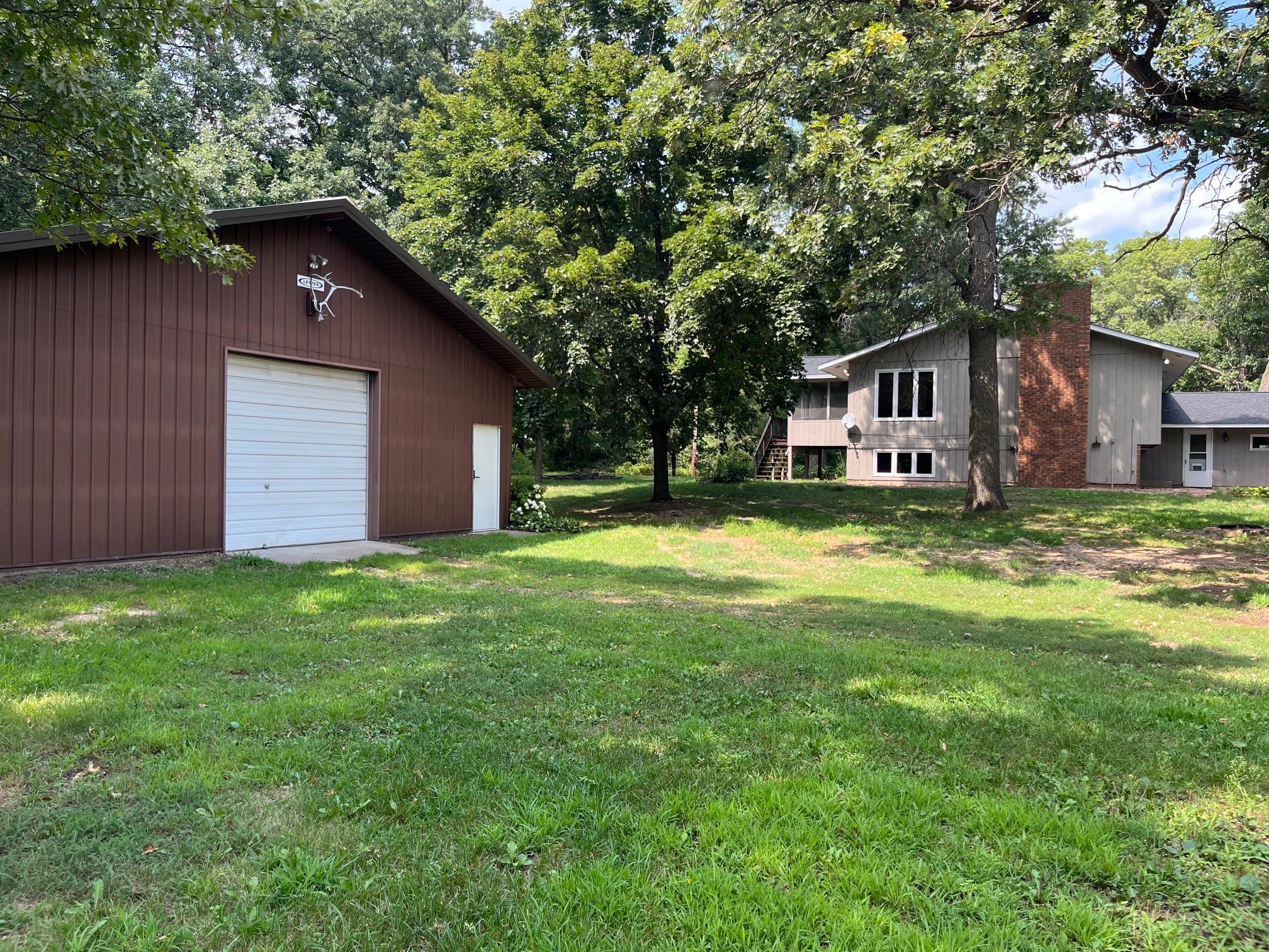 main property photo 39