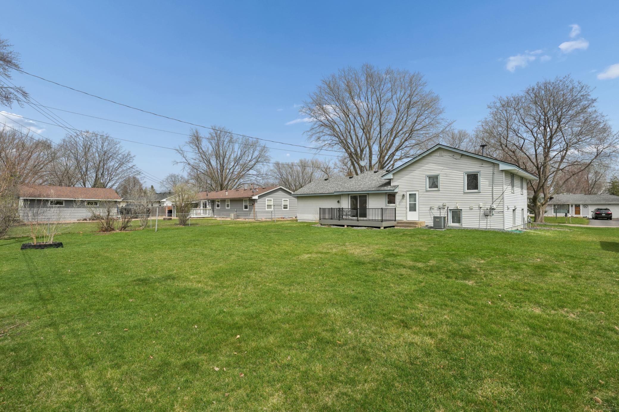 main property photo 10