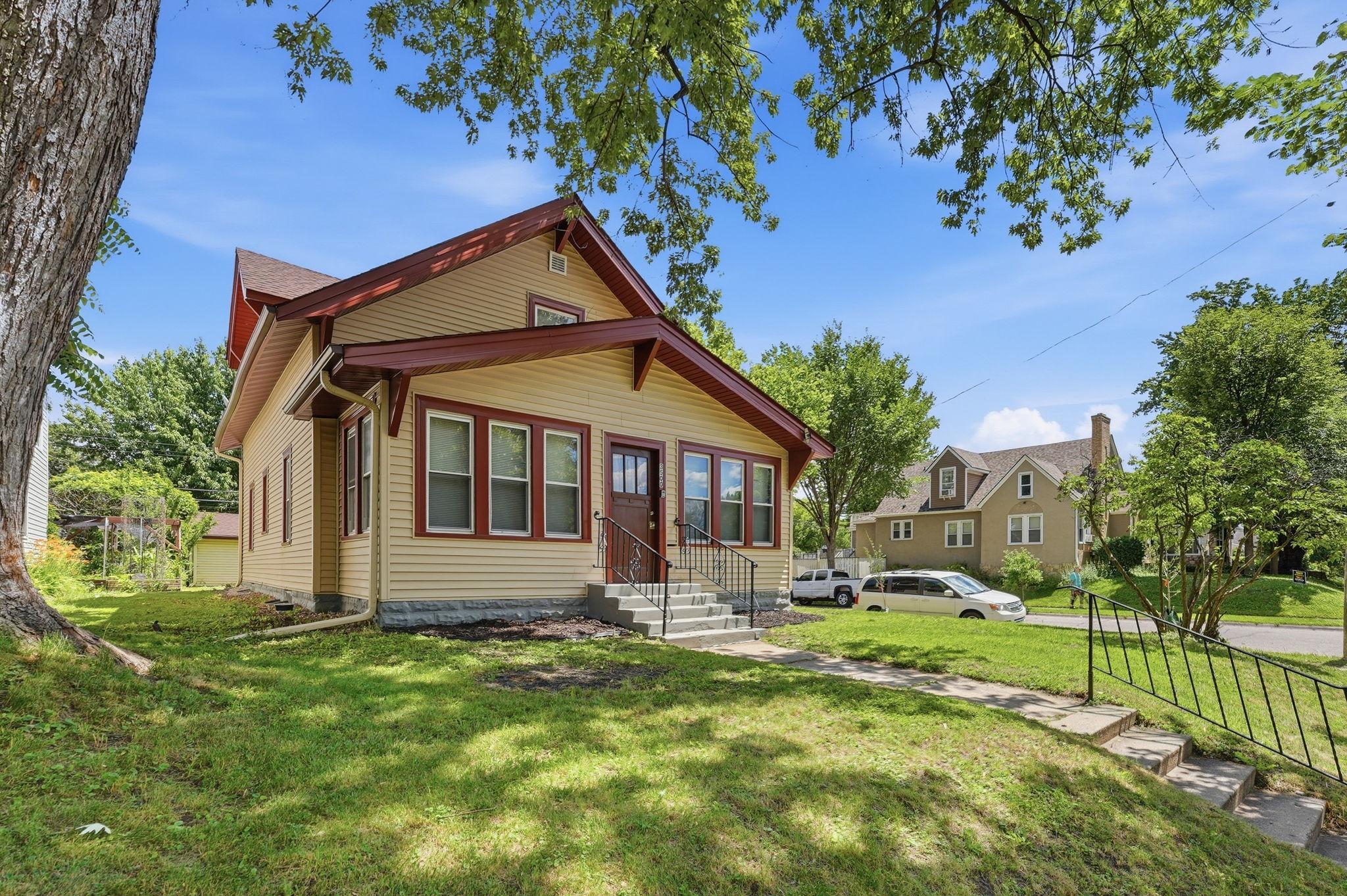main property photo 3