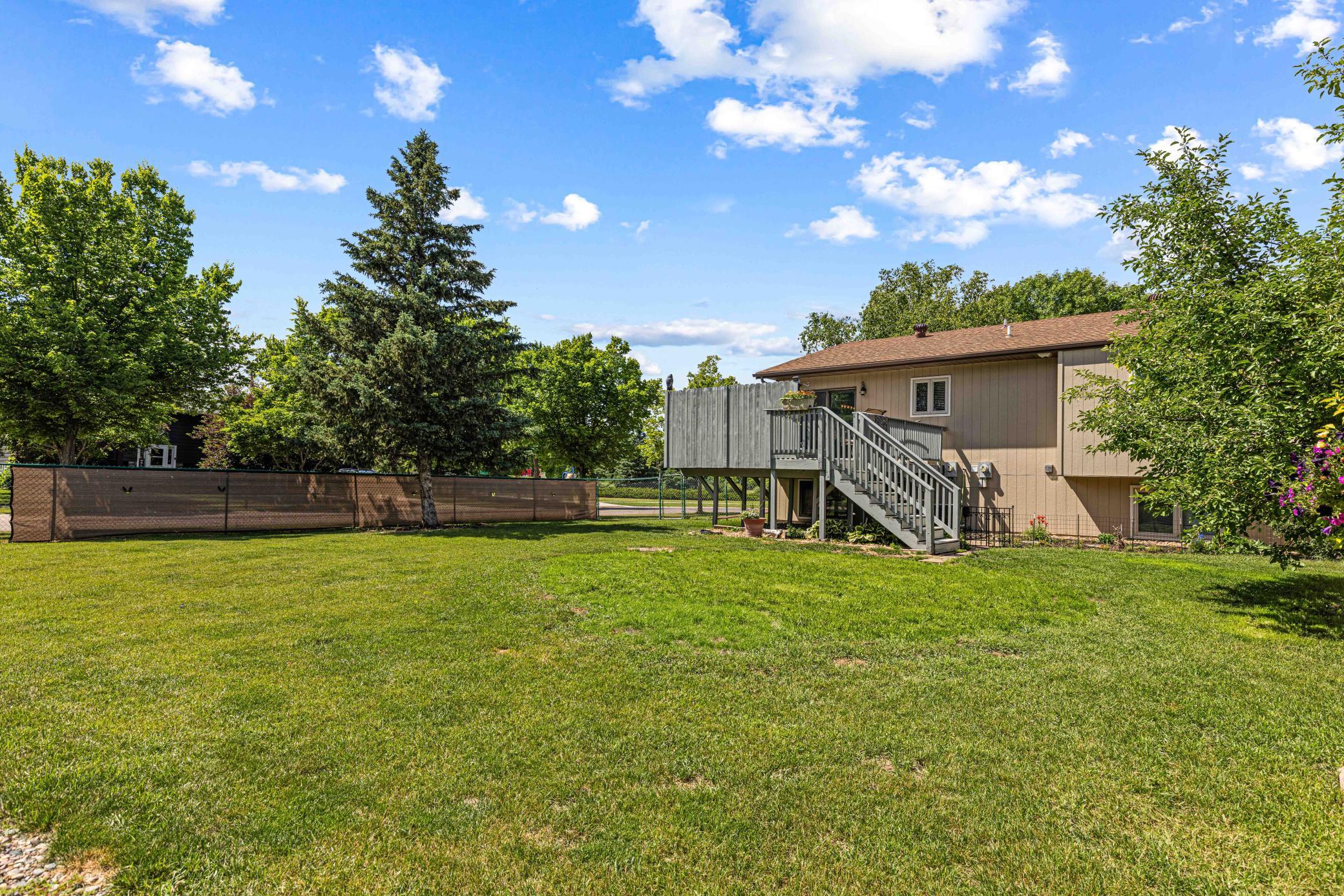 main property photo 36